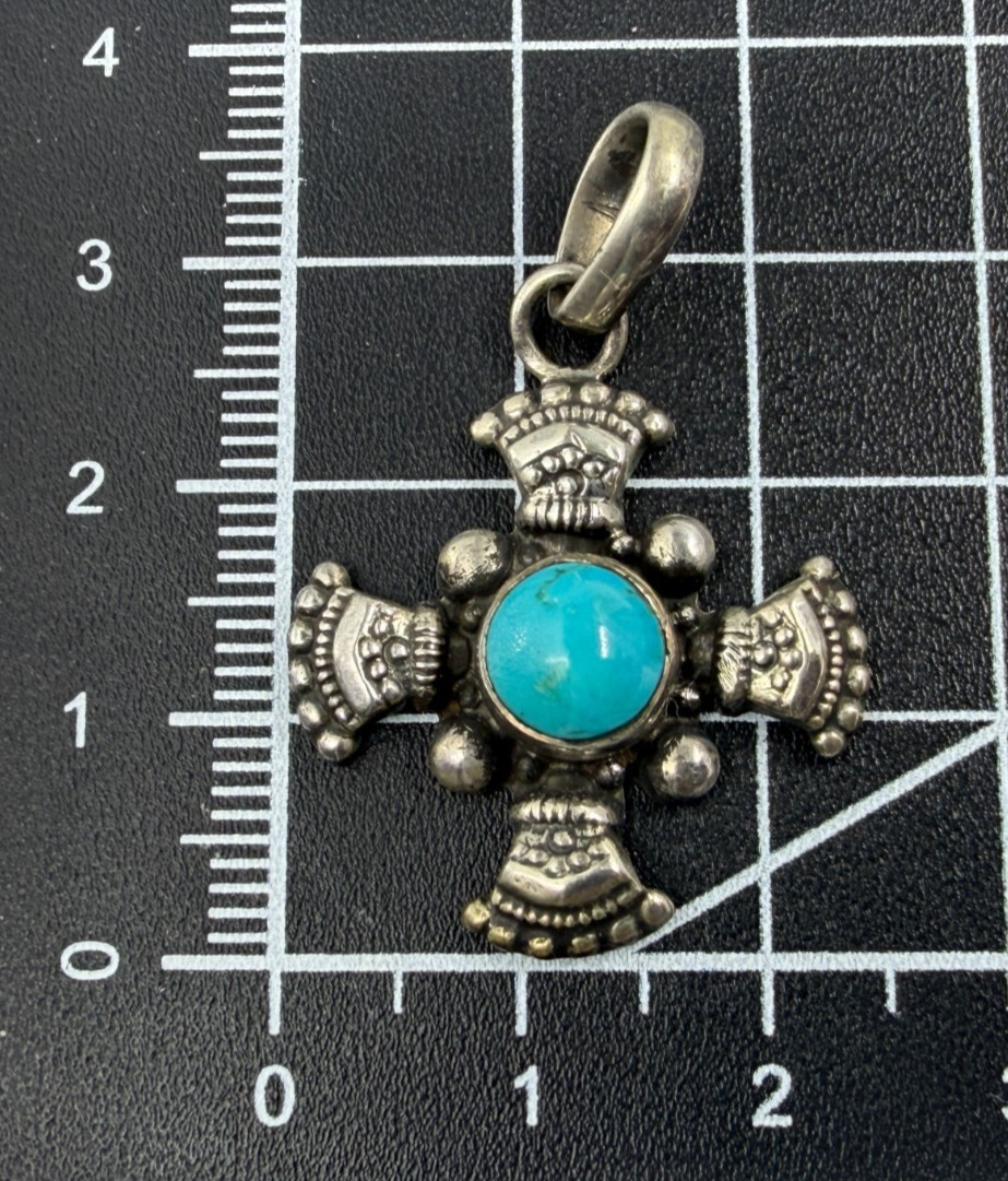 Vintage Southwestern Style Sterling Silver Turquoise Cross Pendant 3cm x 2.5cm