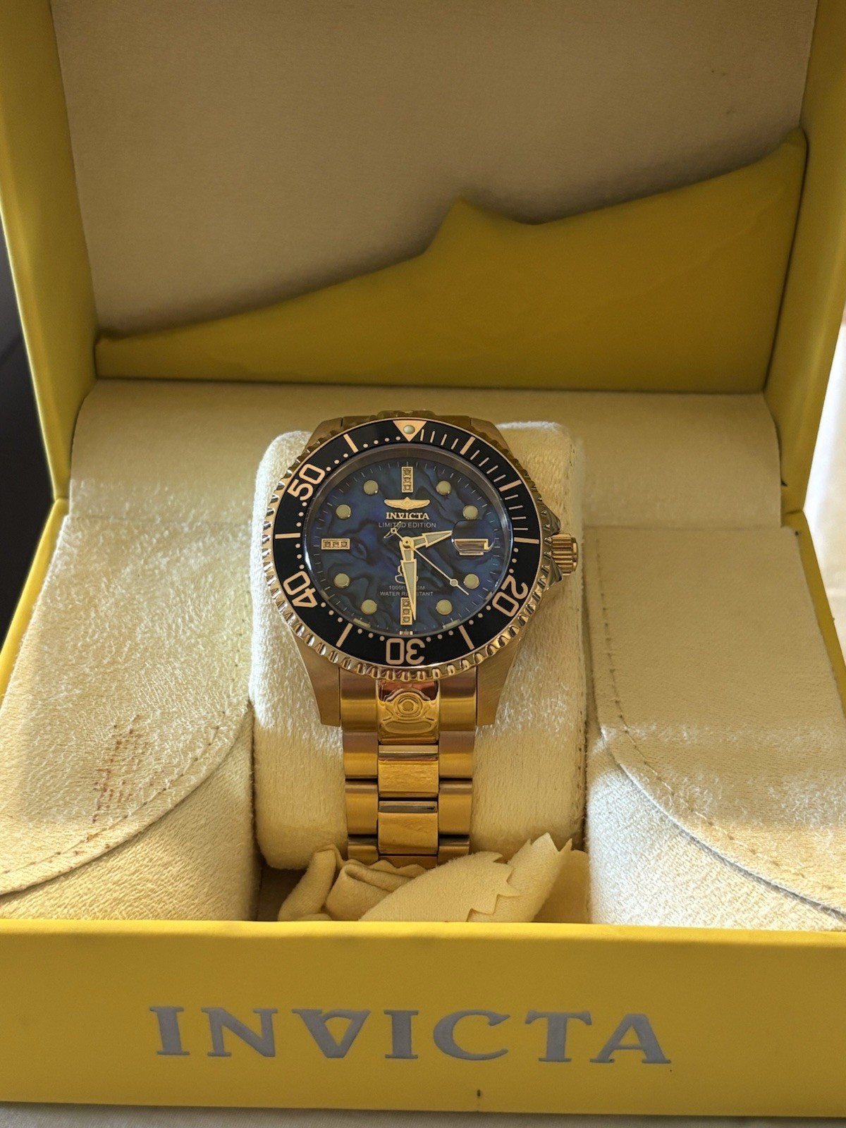 Invicta Pro Diver Men’s Automatic Watch model 23984