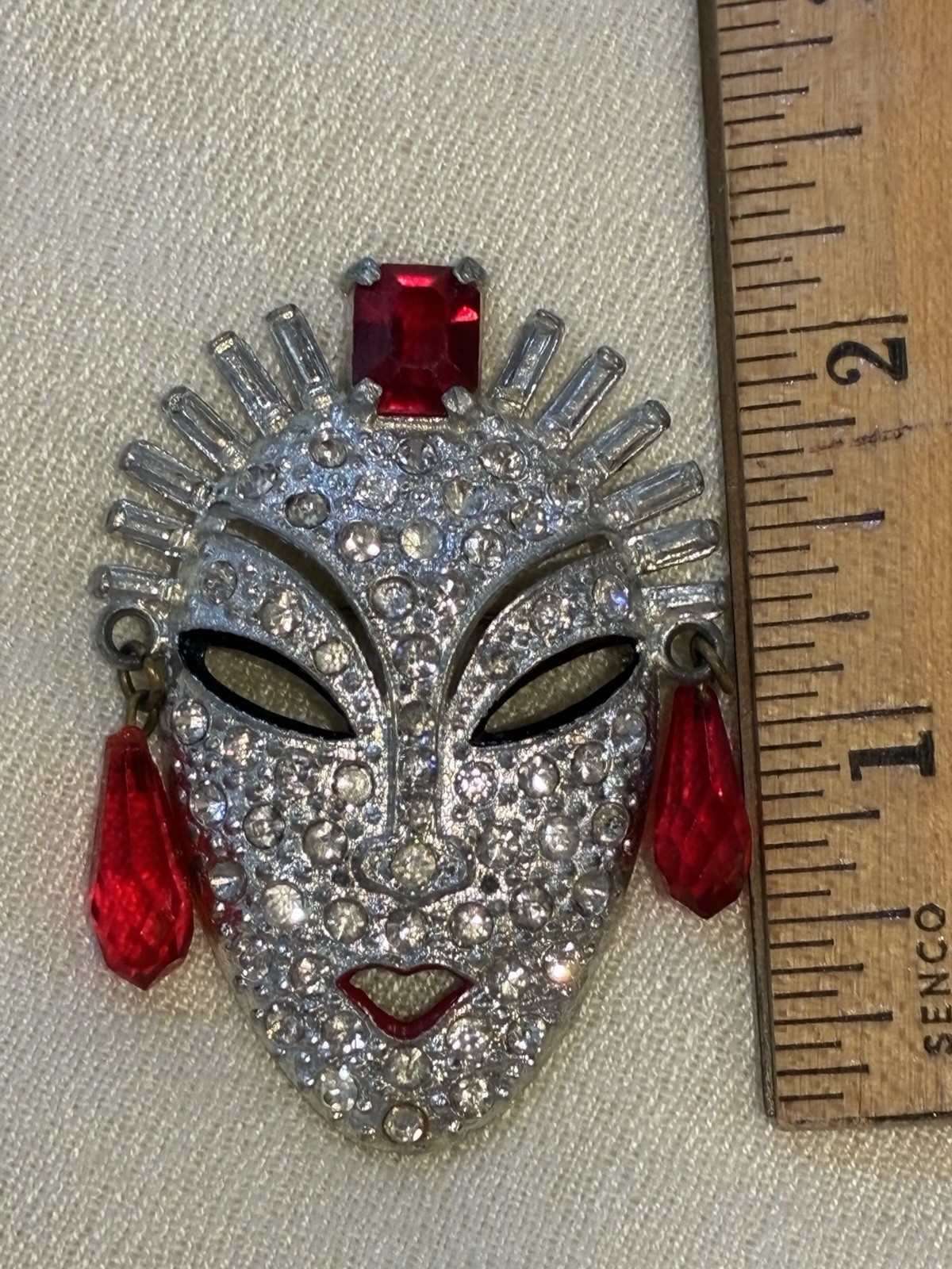 Vintage Reinad Pot Metal Crystal Rhinestone Princess Face Mask Brooch Pin