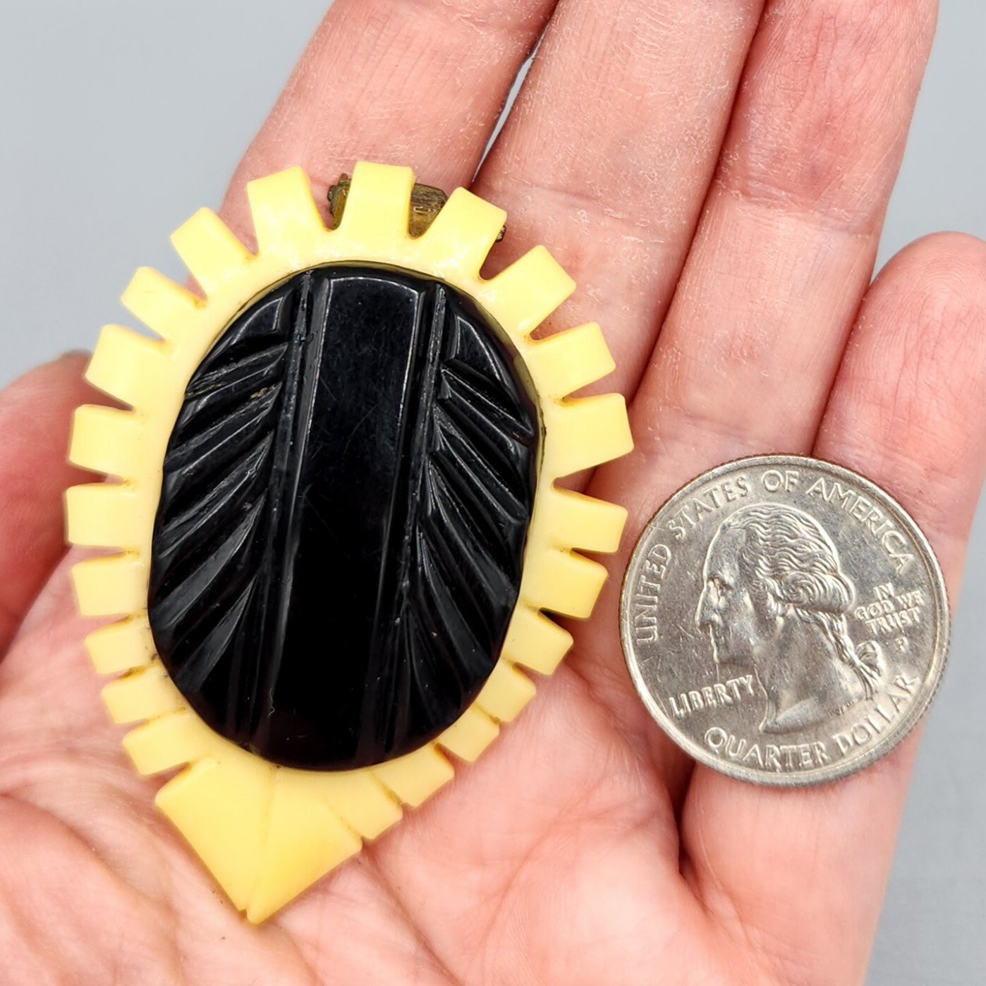 Late Art Deco Retro Black Cream Carved Celluoid Teardrop Dress Clip