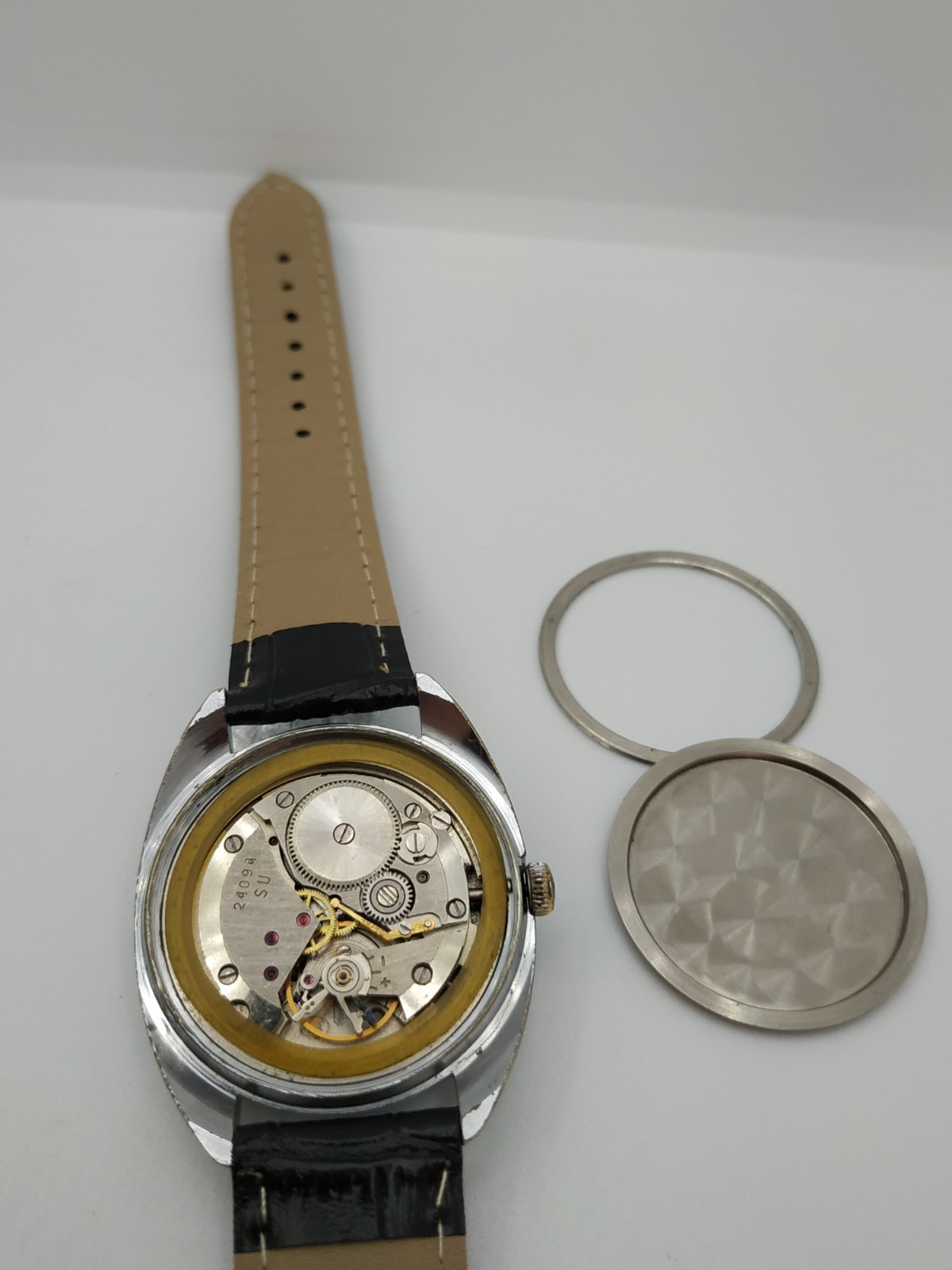 Retro Men’s Dress Watch Wostok Vintage USSR Mechanical Vostok 2409A Soviet ⭐