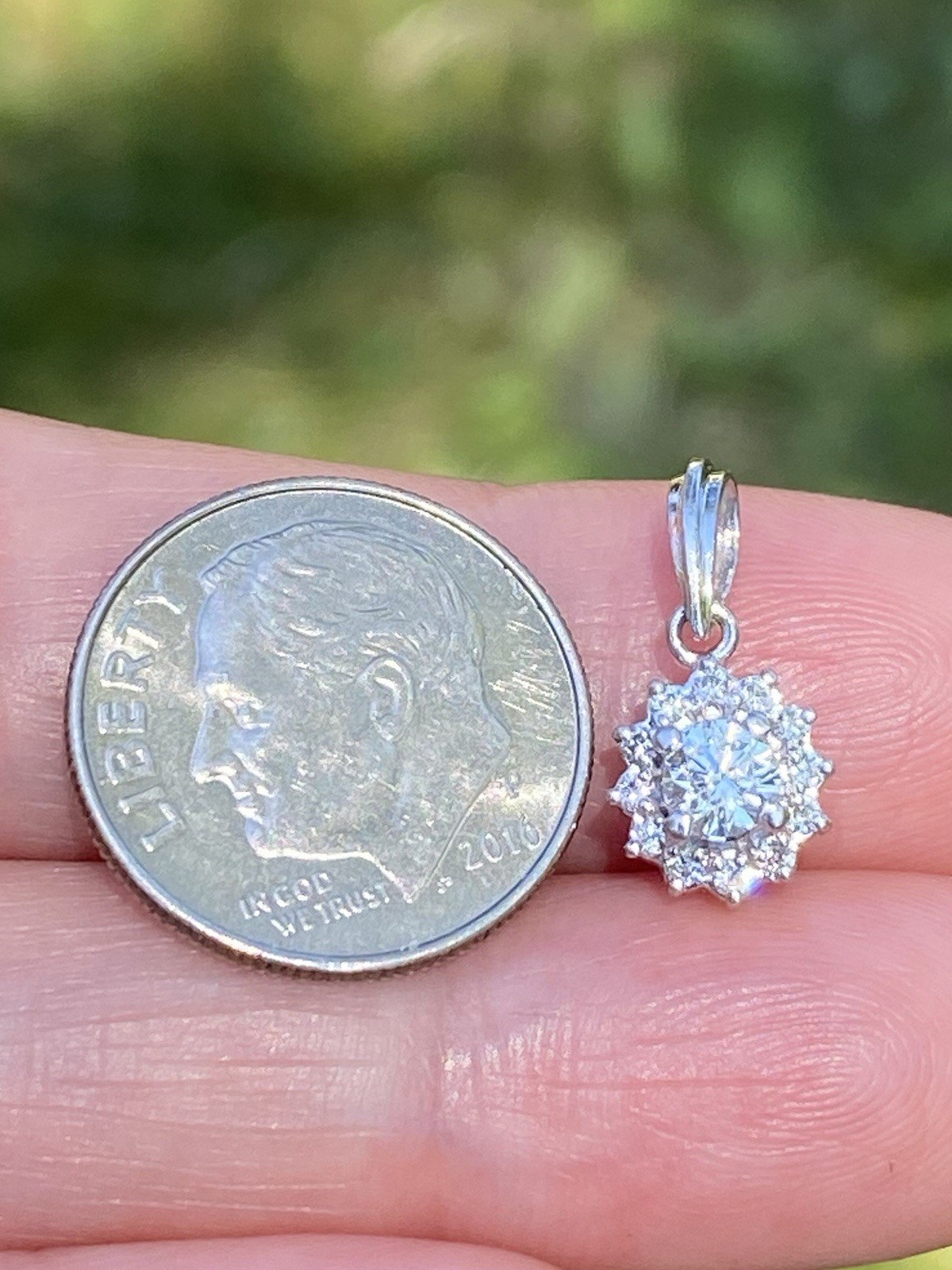 Platinum 0.32CTW 100% Natural Quality Diamond Halo Pendant