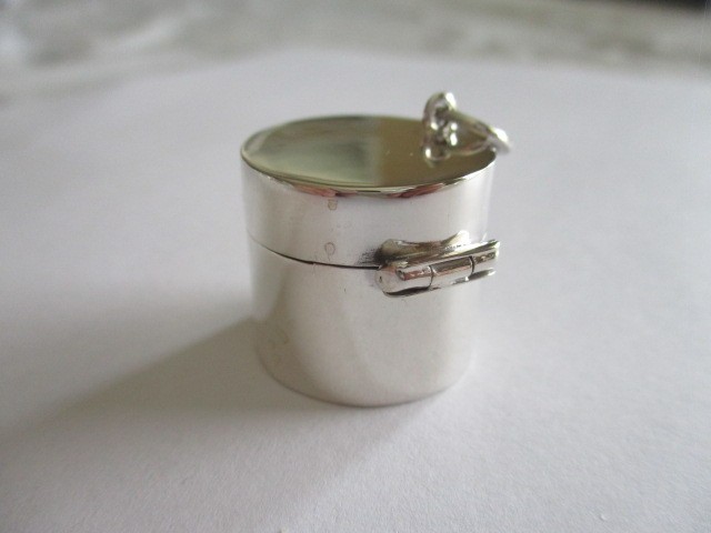 Sterling silver barrel style pill box pendant solid 925 silver hallmarked