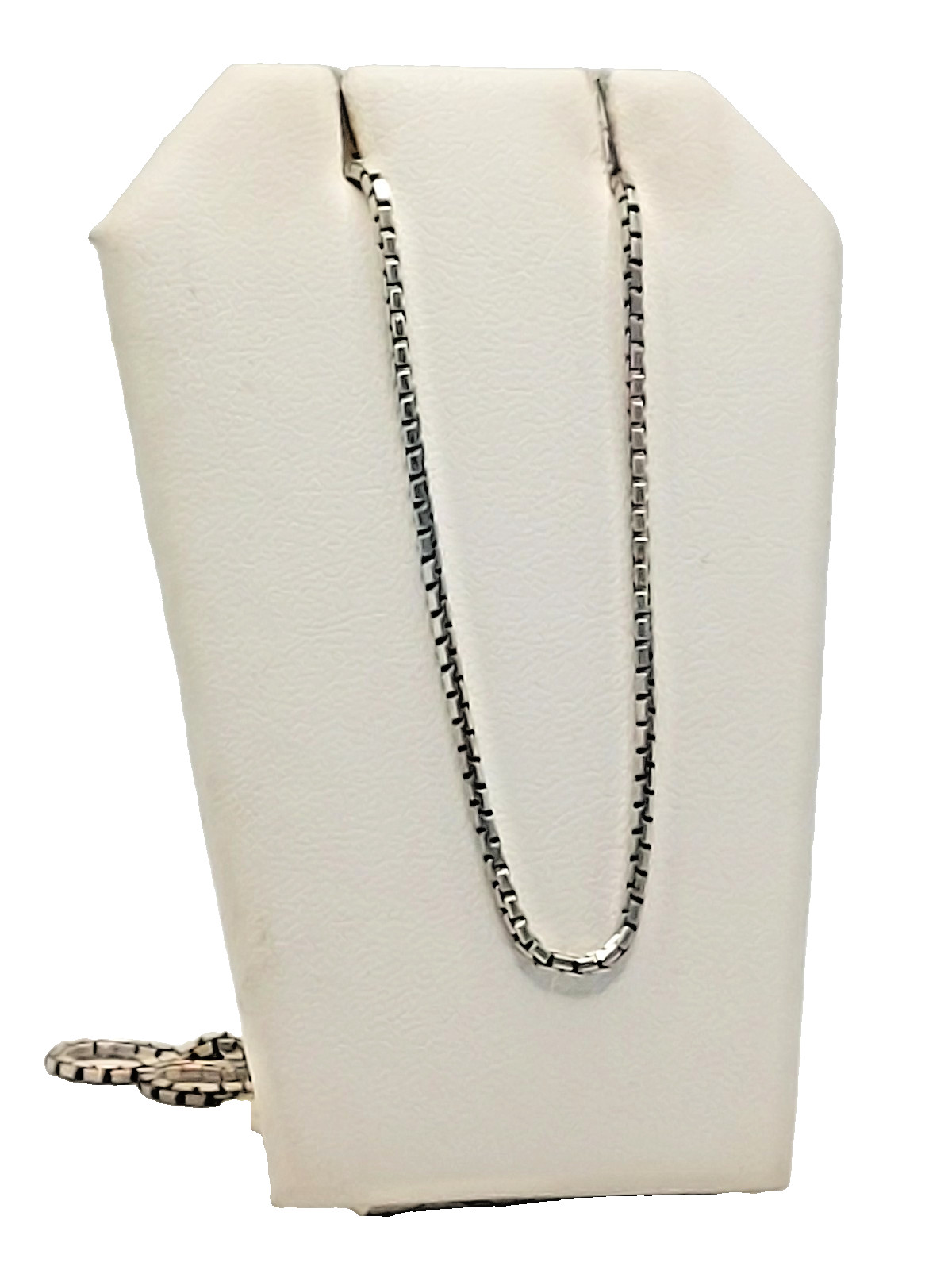 .925 Italy FAS Classic Box Chain 23″ 2mm 10.1g