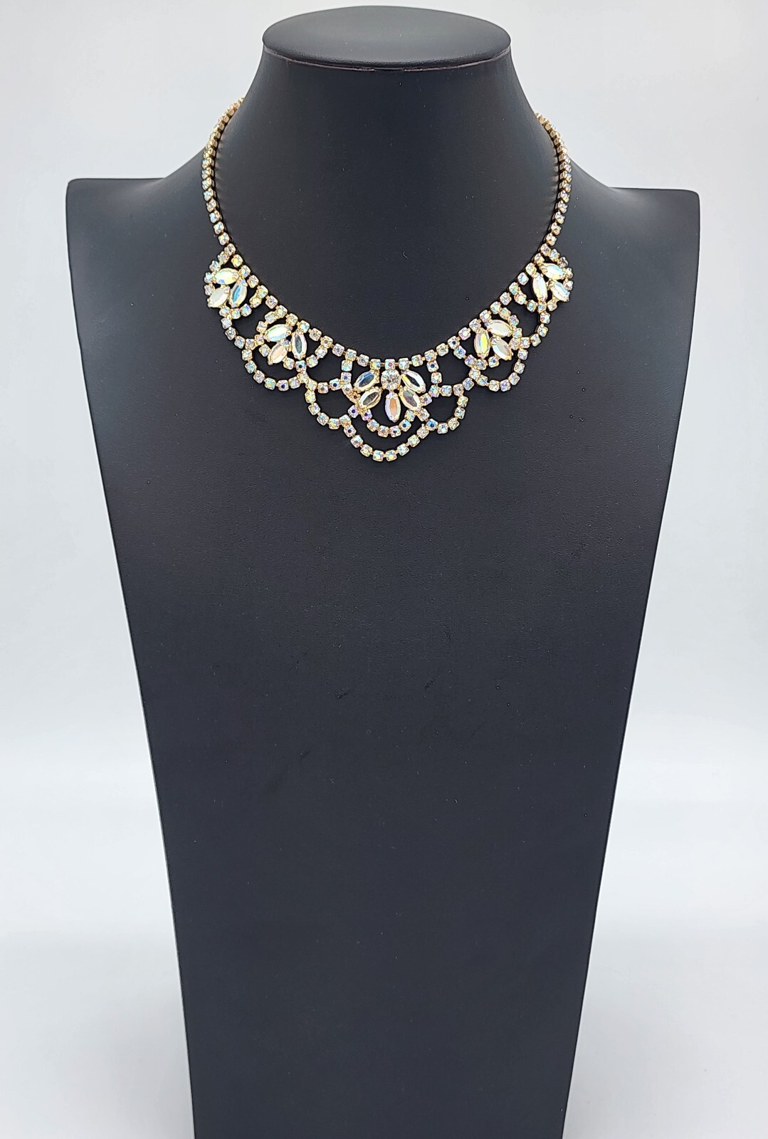 VTG Juliana DeLizza & Elster Aurora Borealis Crystal Necklace 1960 Old Hollywood