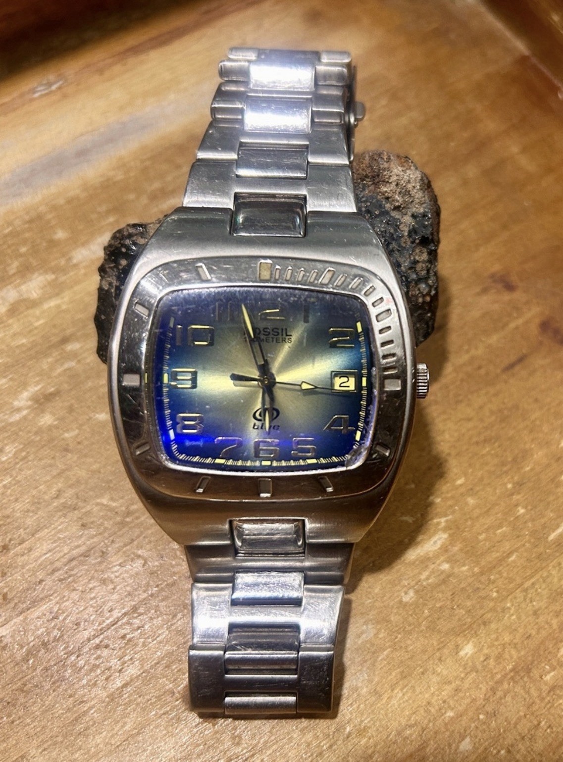 Vintage Fossil Blue stainless steel watch with Blue-to-Yellow Gradient Dial.