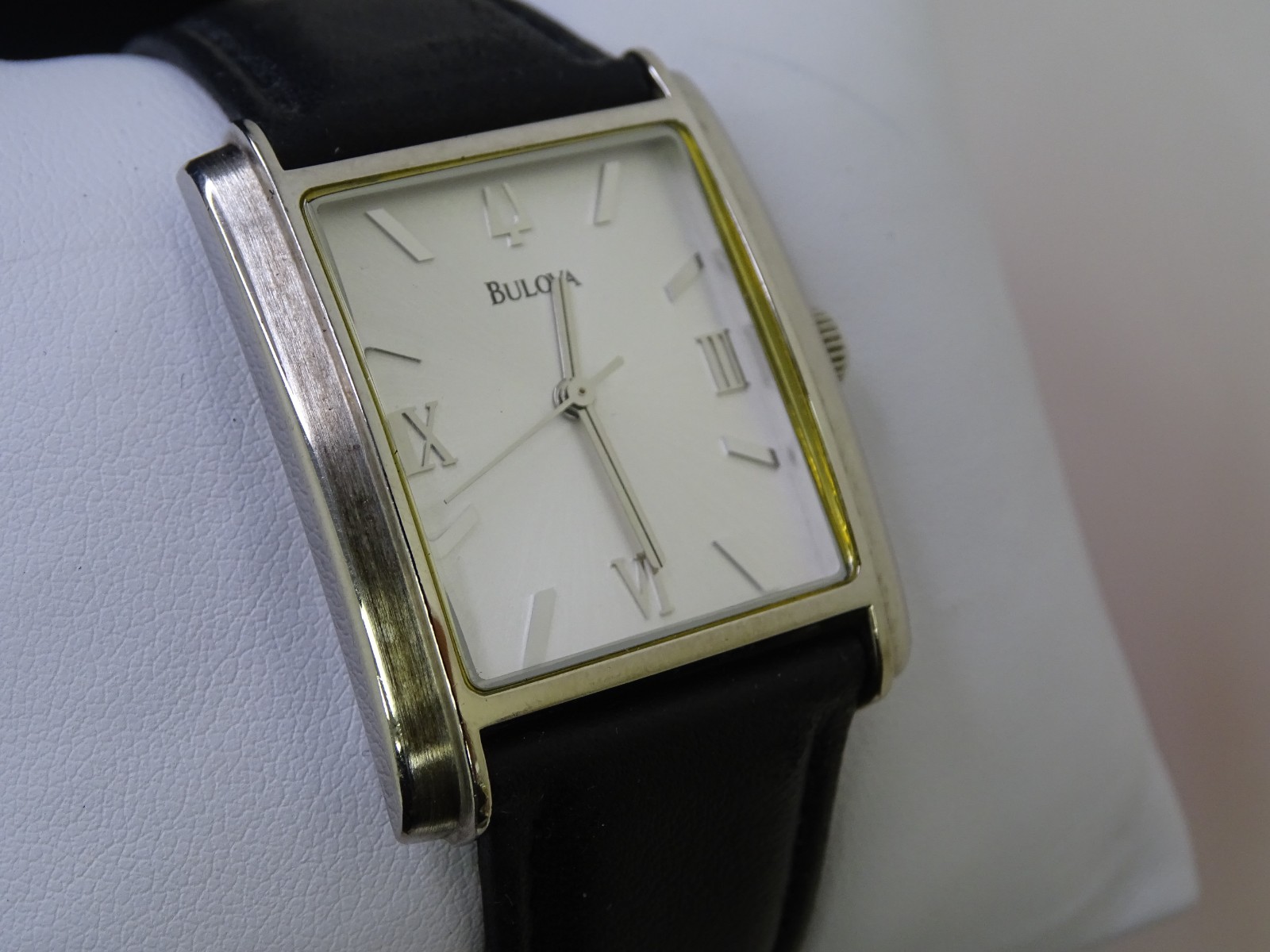 Bulova WMNS Quartz Squaew Wath C869892 (17415-Watch-MY)