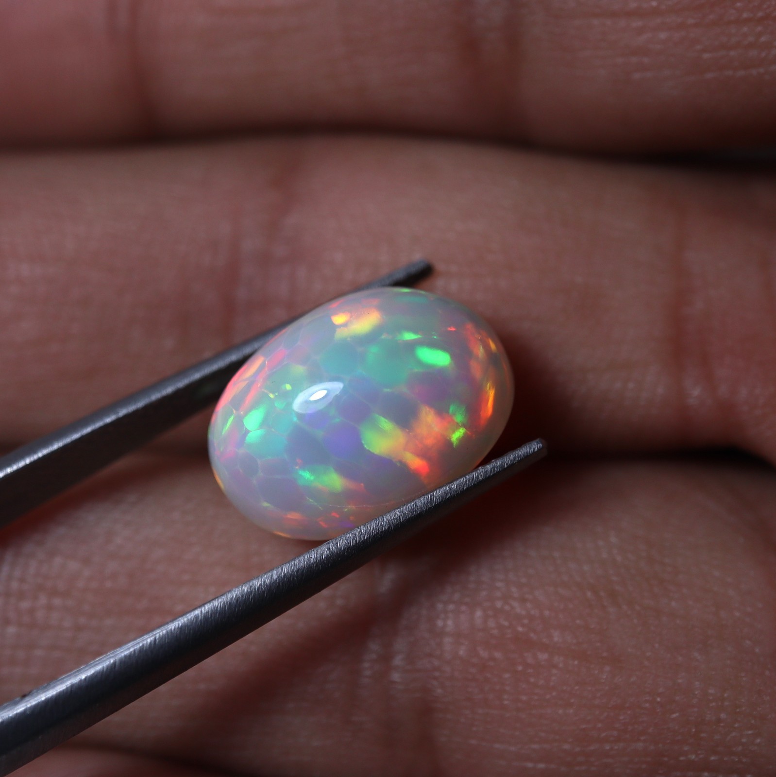 6 Cts 14.6×10.8 MM Natural Honeycomb Multi Fire Ethiopian Opal Oval Cabochon