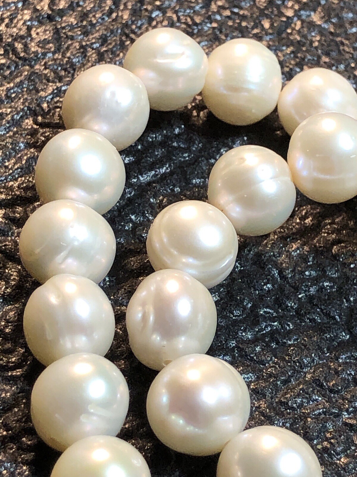 Estate 16” 8.7mm-10mm Pearl Necklace Nacre Creamy,Pink Yellow Hues Weight 44.54g
