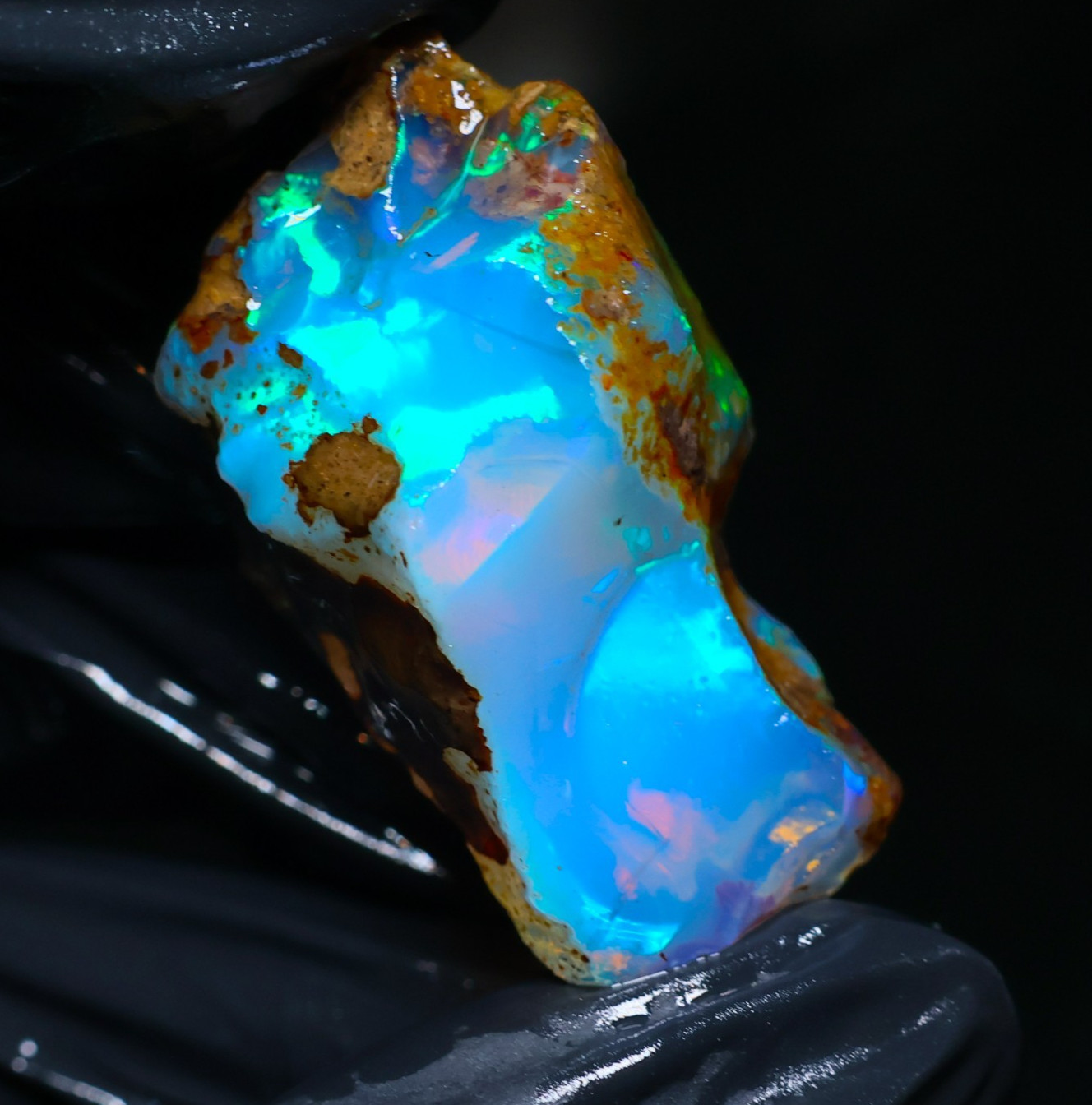 Natural Ethiopian Welo Opal Rough 47.45 Ct Gemstone – Bright Play of Color Fire