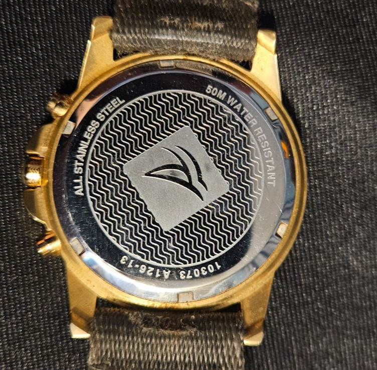 Sperry Top-Sider A126-13 103073 Gold Tone Watch Nylon Strap New Battery Running