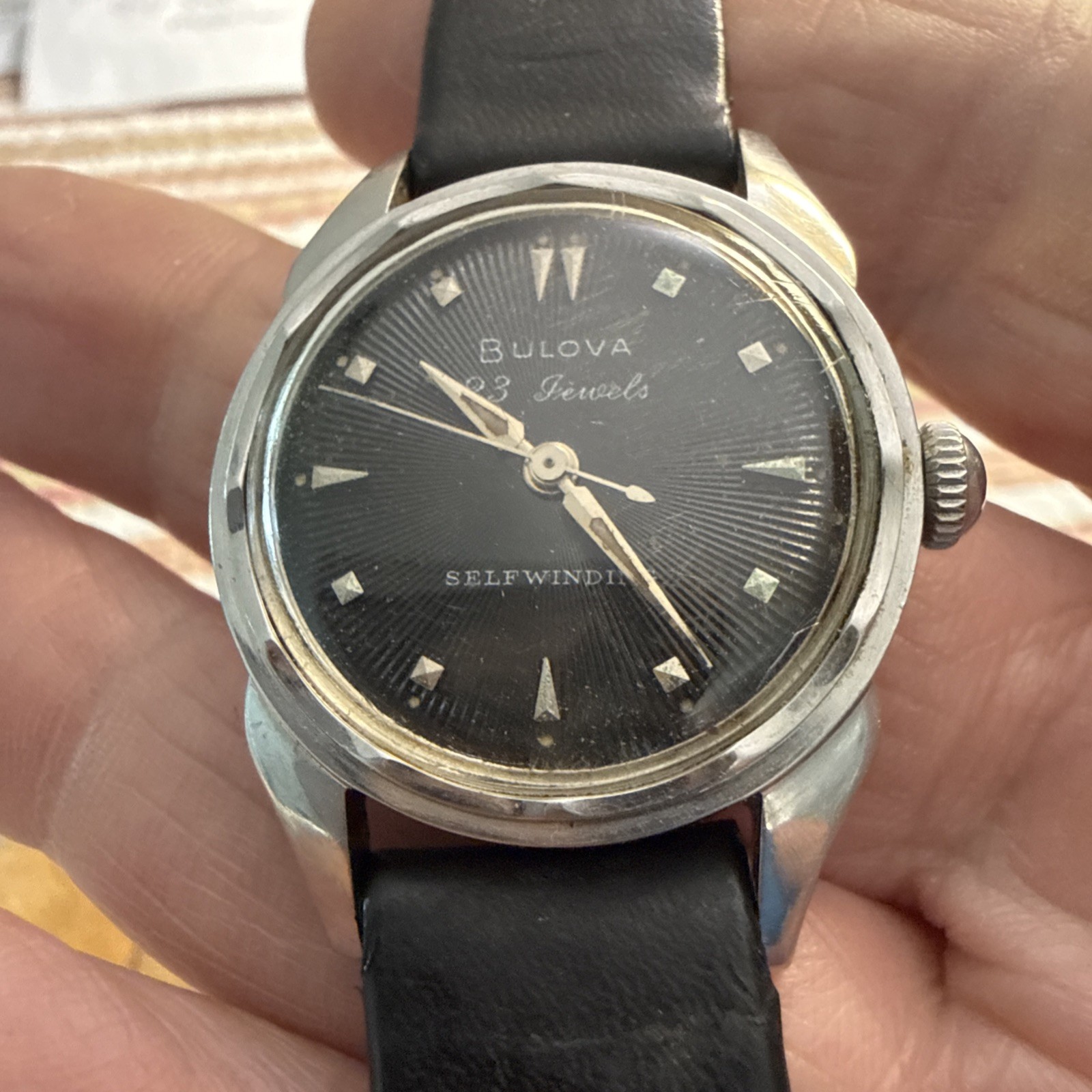Vintage 1958 Bulova 23 Jewels Self-Winding Watch 10BPAC 6 Adjustments Sunburst