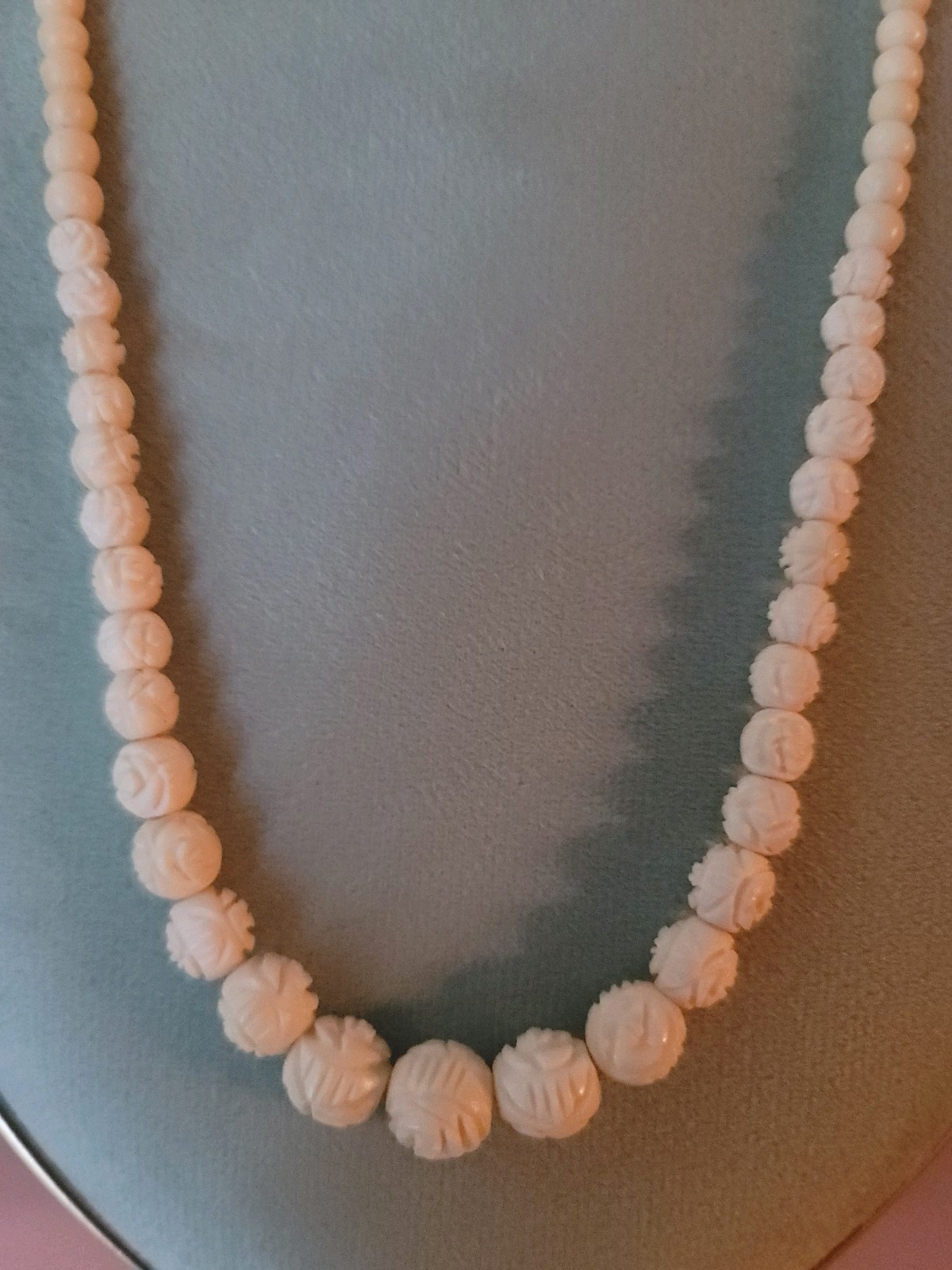 Vintage Hand Carved Rose Bovine Bone Necklace 19″