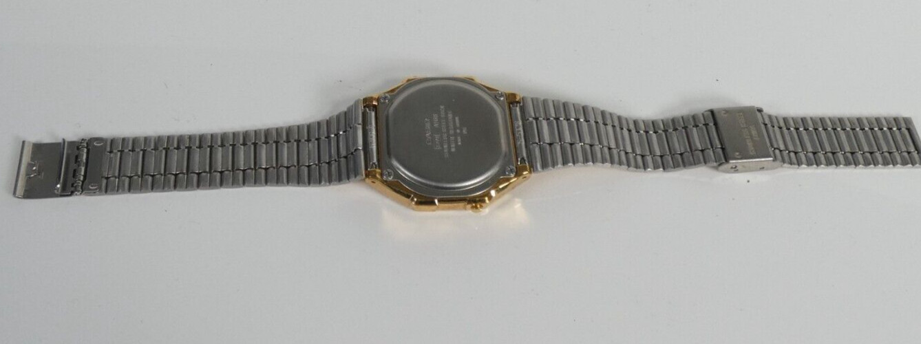 Casio A168WG-9EF Watch Gold Digital Retro Classic Illuminator