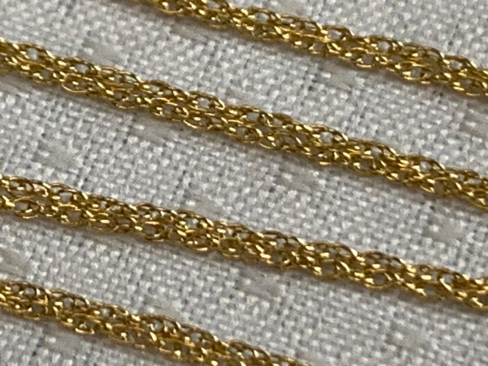 14K Yellow Gold Diamond “C” Necklace 1.95g Fine Jewelry 18″ Rope Chain *READ*