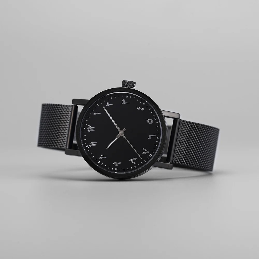 Leather Strap Watch Quartz Movement 40mm Dial Stainless Steel Crown Mineral