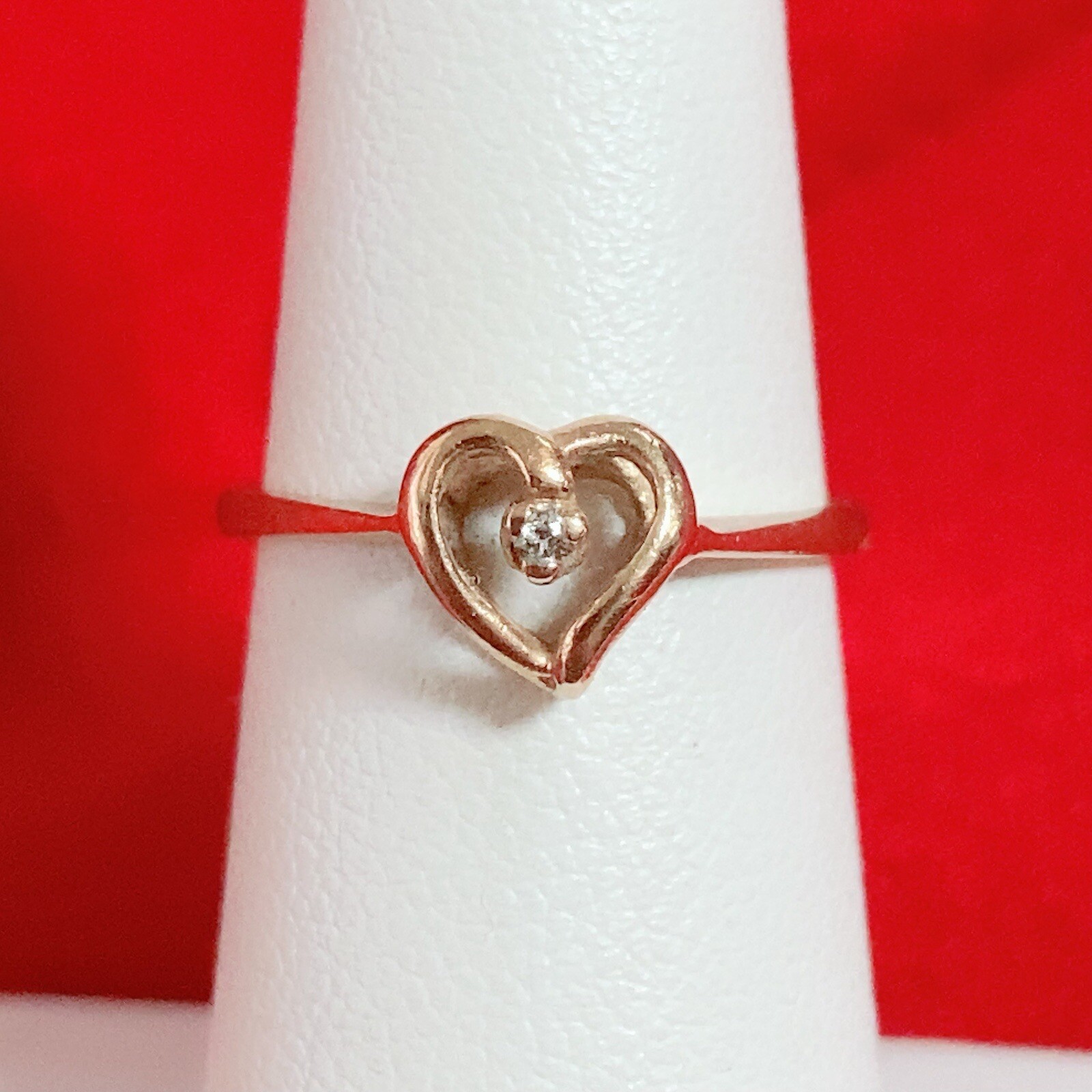 10k Heart Ring Size 5.5 Weighs 1.4 Grams Signed KSJ