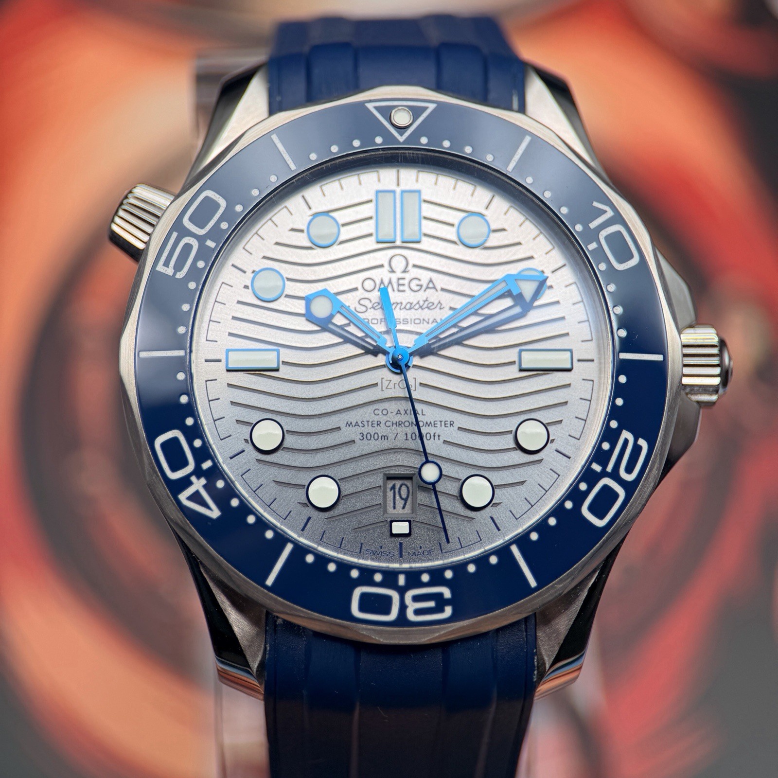 OMEGA Seamaster Diver 300M Grey Dial Blue Bezel 210.32.42.20.06.001 – FULL SET