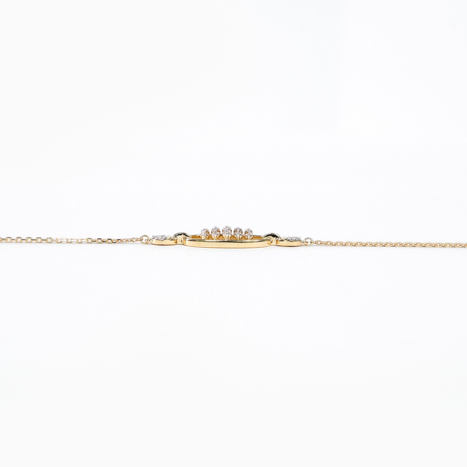 18 KARAT DIAMOND BRACELET | NATURAL DIAMOND | LIGHTWEIGHT | IGI CERTIFIED