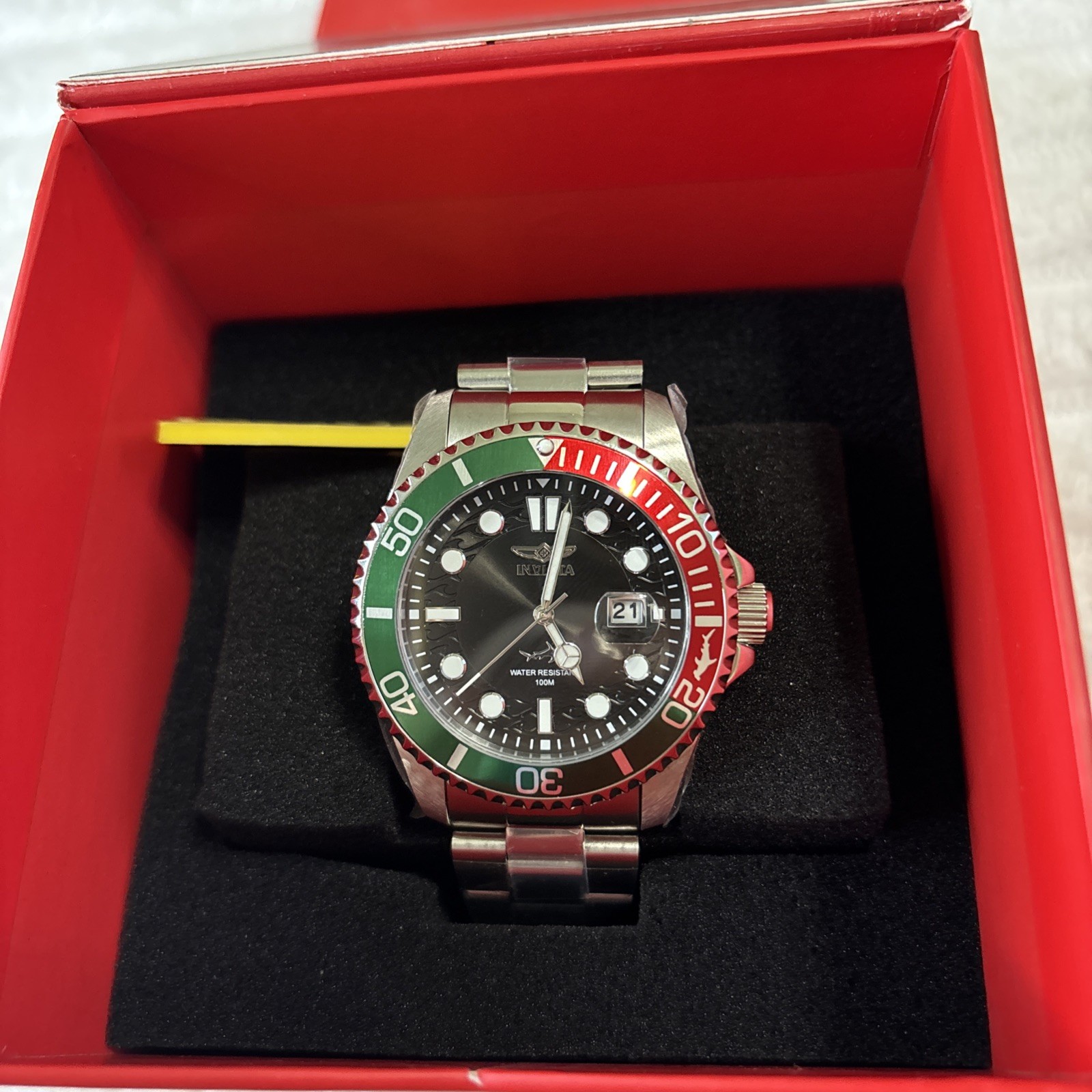 Invicta Men’s Watch Pro Diver Red and Green Black Dial 44706 Stainless Steel