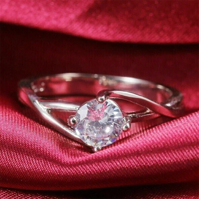 Lab Grown Diamond Women’s 2ct Stunning Solitaire Ring In 14K White Gold Plated