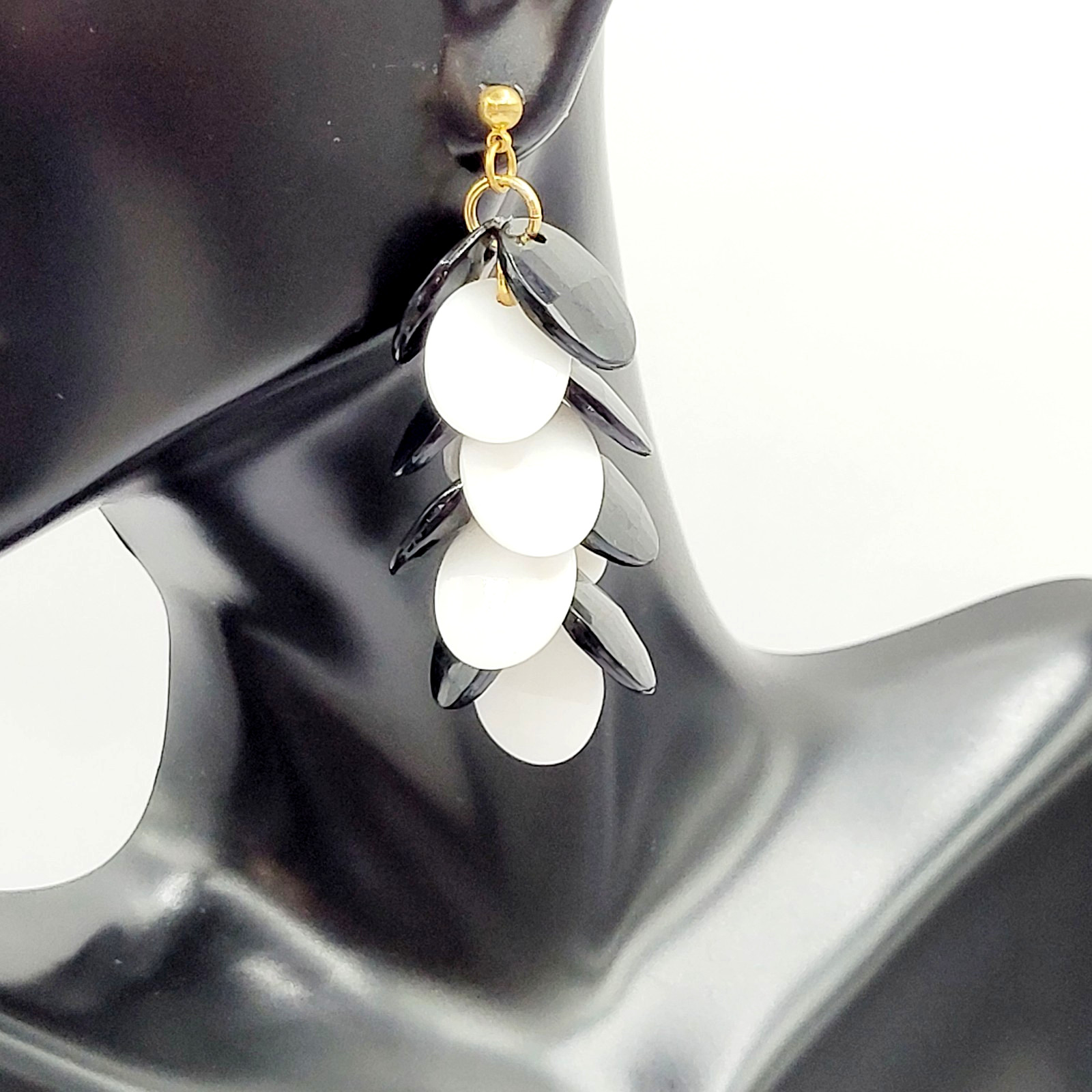 Black and White Flat Faceted Disc Dangle Long Cha Cha Style Vtg Pierced Earrings
