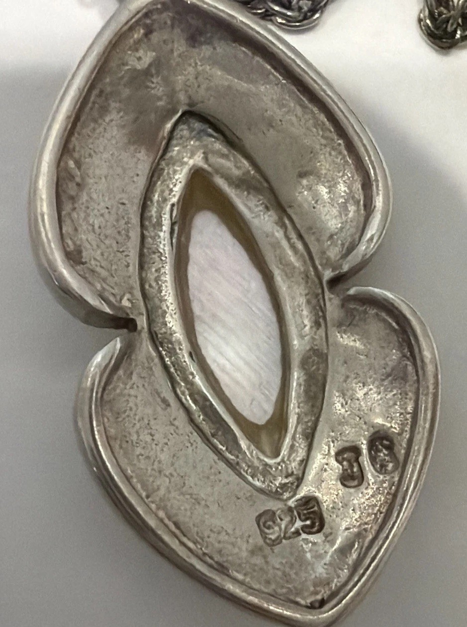 925 Sterling Silver Mother of Pearl and Marcasite 18” Necklace With Gift Box