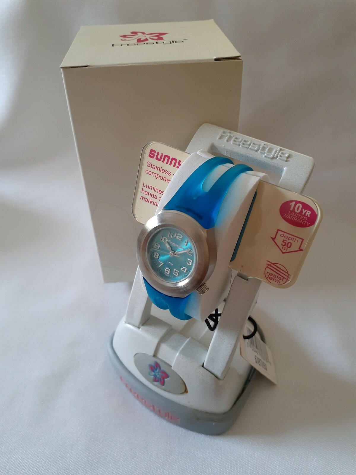 Ladies Freestyle Bangle 61878/50m WR Analog