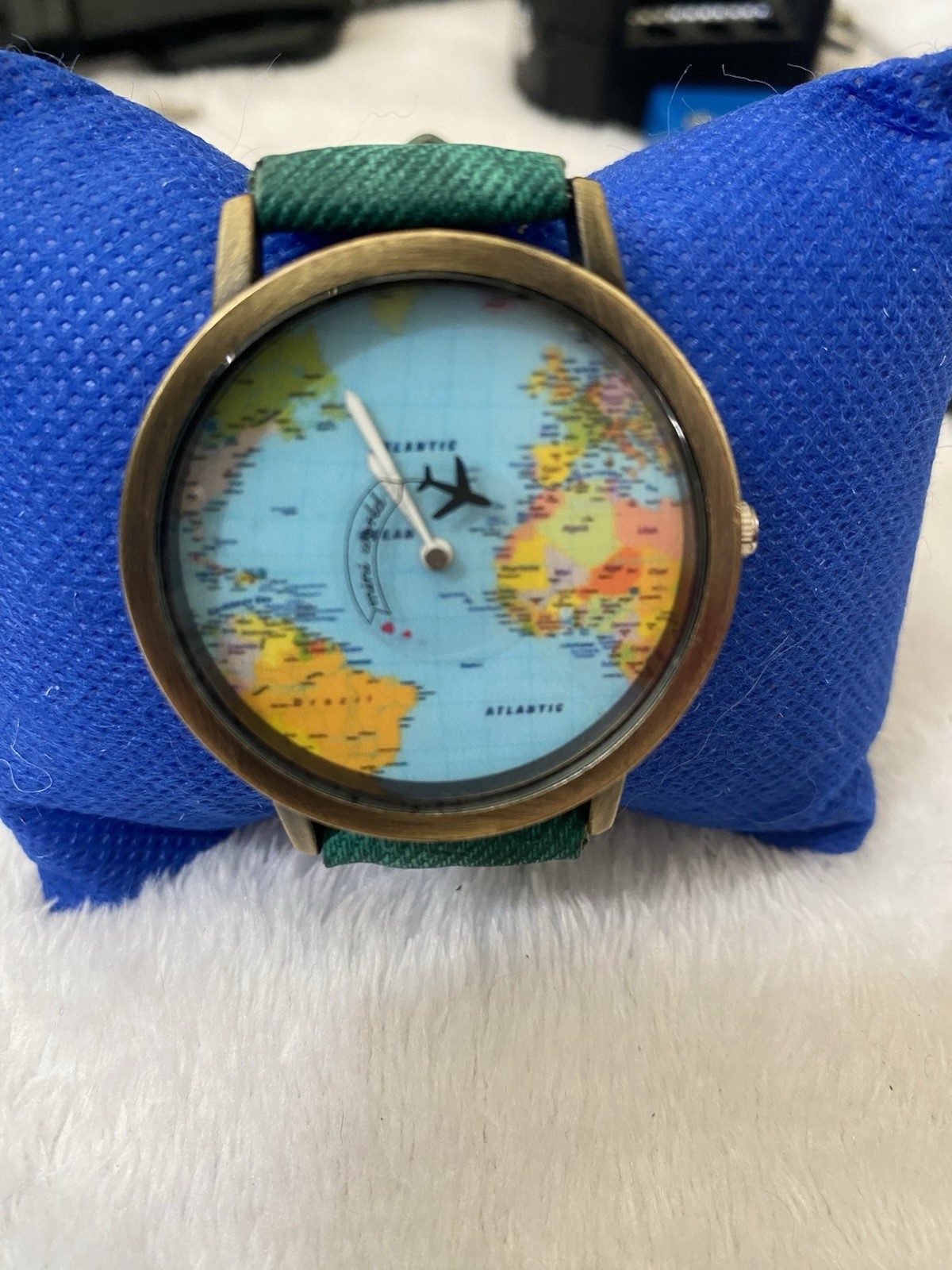 Novelty World Map Airplane Second Hand Watch BronzeToneTravelThemeNewBattery
