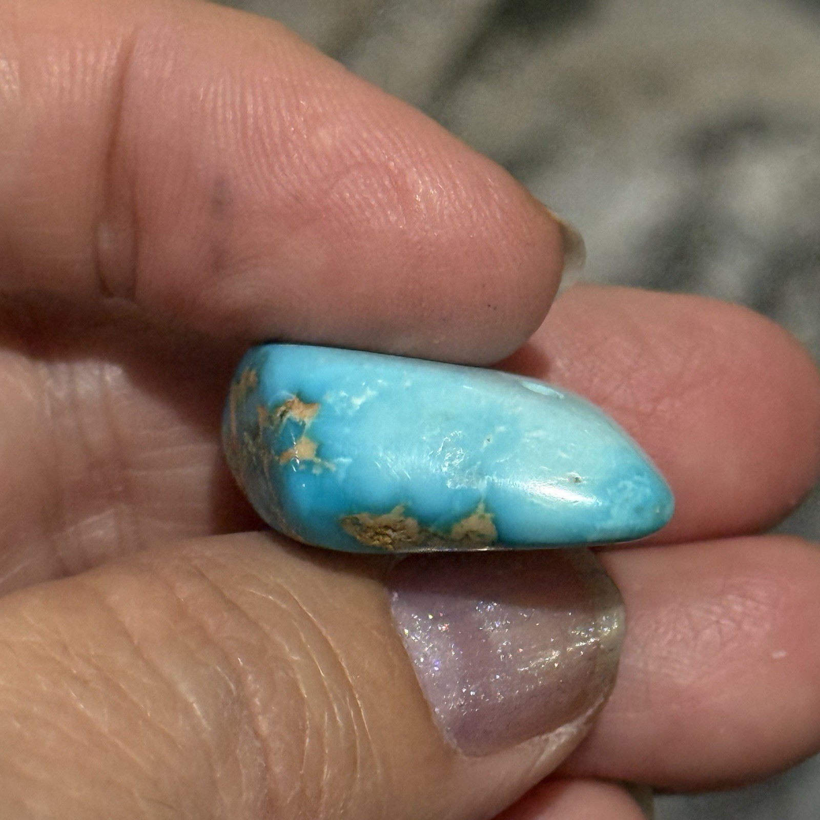 35.6ct 26.7×23.2x10mm Light Blue Hubei Turquoise Drilled Stone Pendant Old Stock