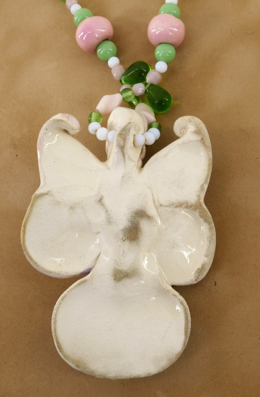CHUNKY CERAMiC DOLL FACE BUTTERFLY ANGEL FAiRY CANDY COLORED BEADED NECKLACE