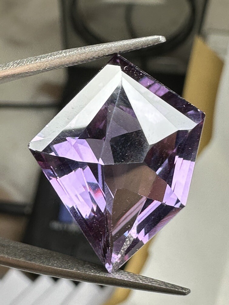 20.00ct + Lab Created Fancy CUT Alexandrite Antique Cut 22X17mm 🤩 Old Stock