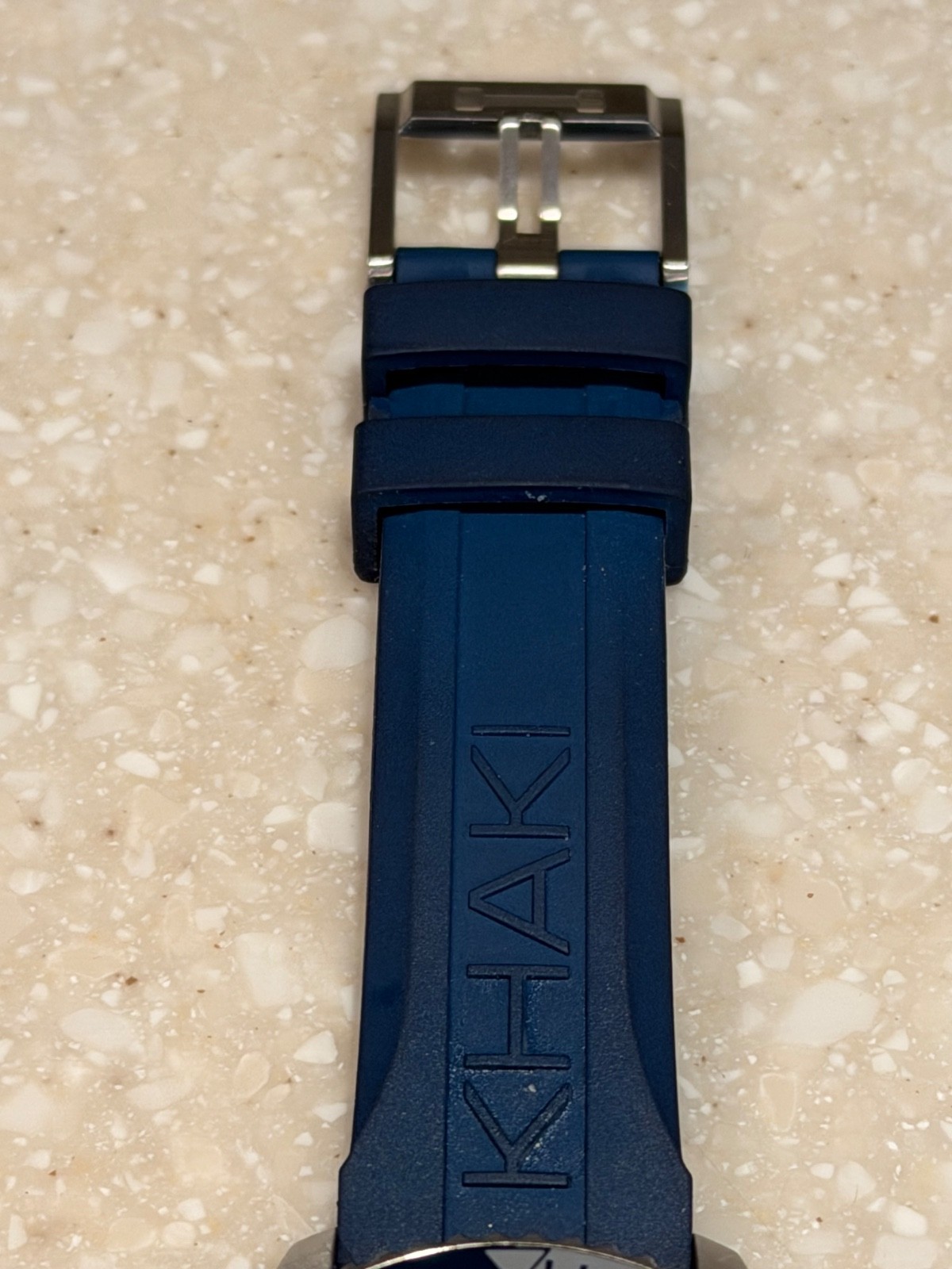 hamilyon khaki navy scuba 40mm blue rubber strap H82345341