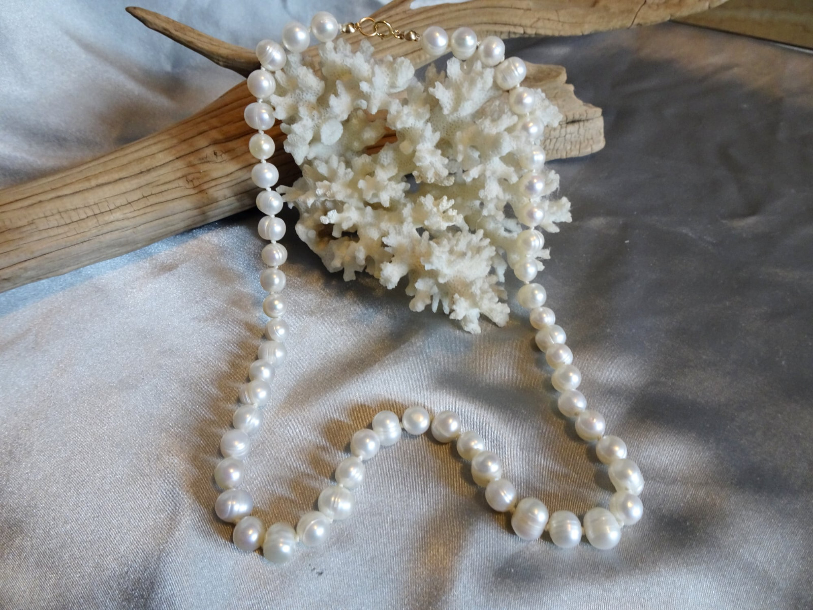 19 1/2″ Hand Crafted GF Clasp Knotted Freshwater Pearl Necklace Potato N27 DNG