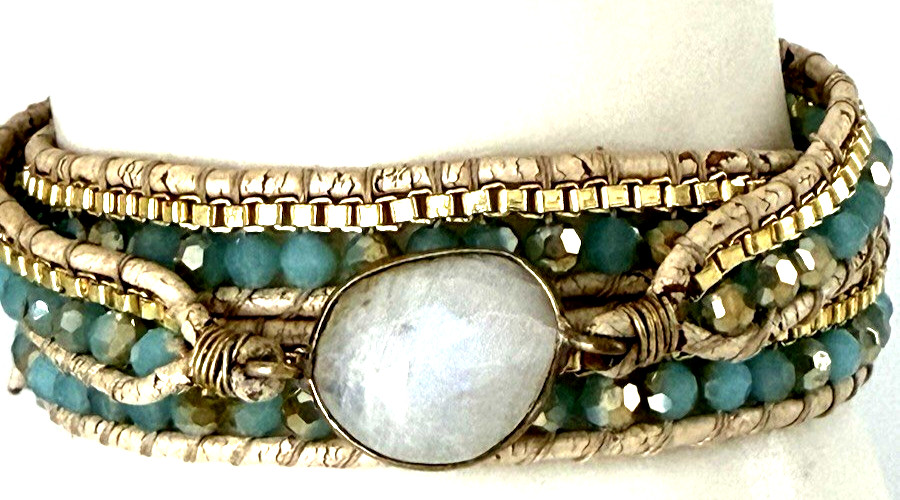 Lot of 4 Designer Nakamol ~ Katie Soleil ~ lia sophia Boho Wrap Bracelets
