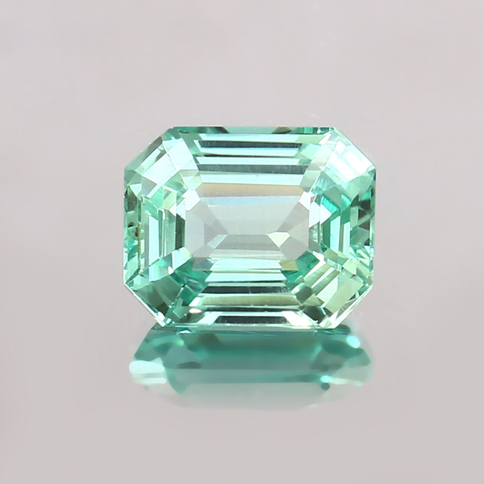 Natural Flawless Ceylon Green Parti Sapphire 8.80 Ct Loose Radiant Cut Gemstone