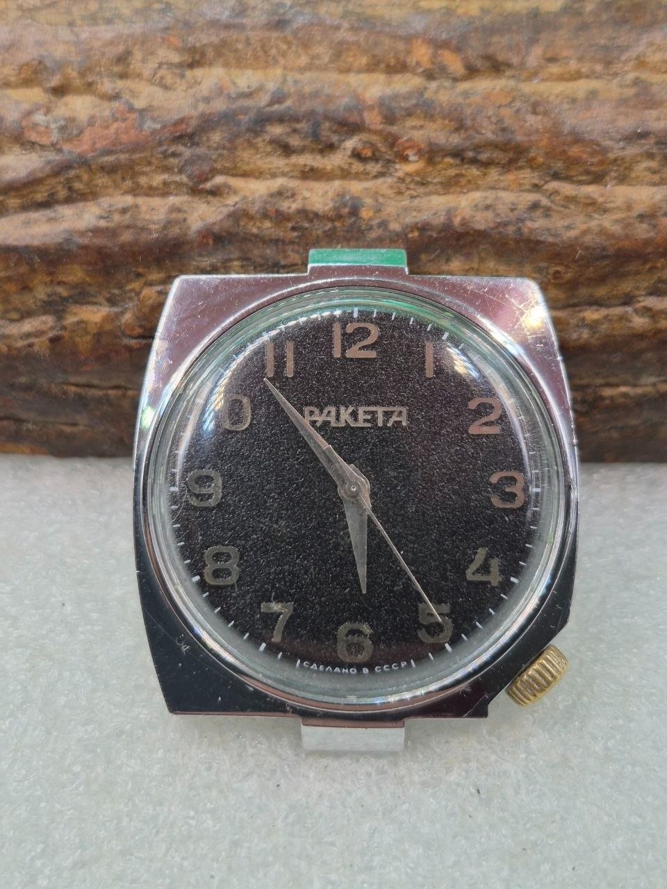Vintage Soviet mechanical wristwatch RAKETA 2609 HА.