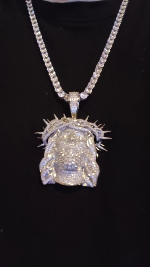 Iced Out Ratten Jesus Necklace Pendant for Men – Hip Hop Fashion Jewelry