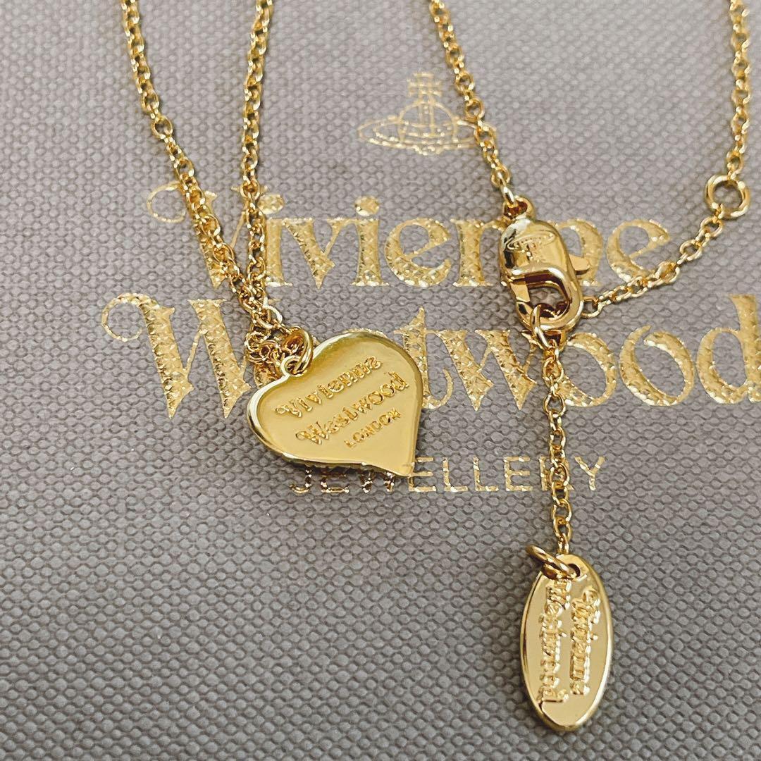 Petra Heart Shell Necklace Pendant Gold Top 1.4cm With Pouch