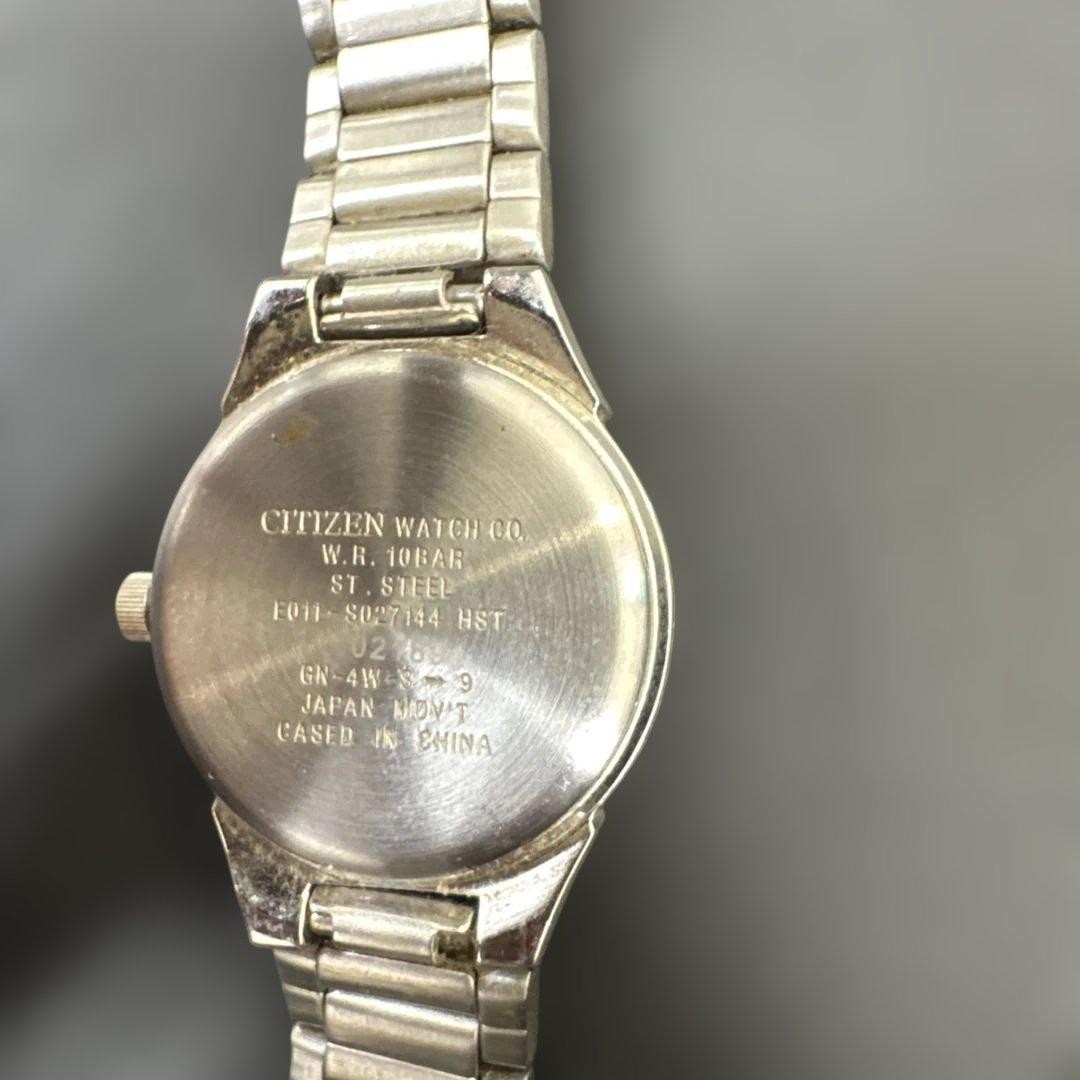 Unopened Citizen SS QZ E011-S027144 HST DAY