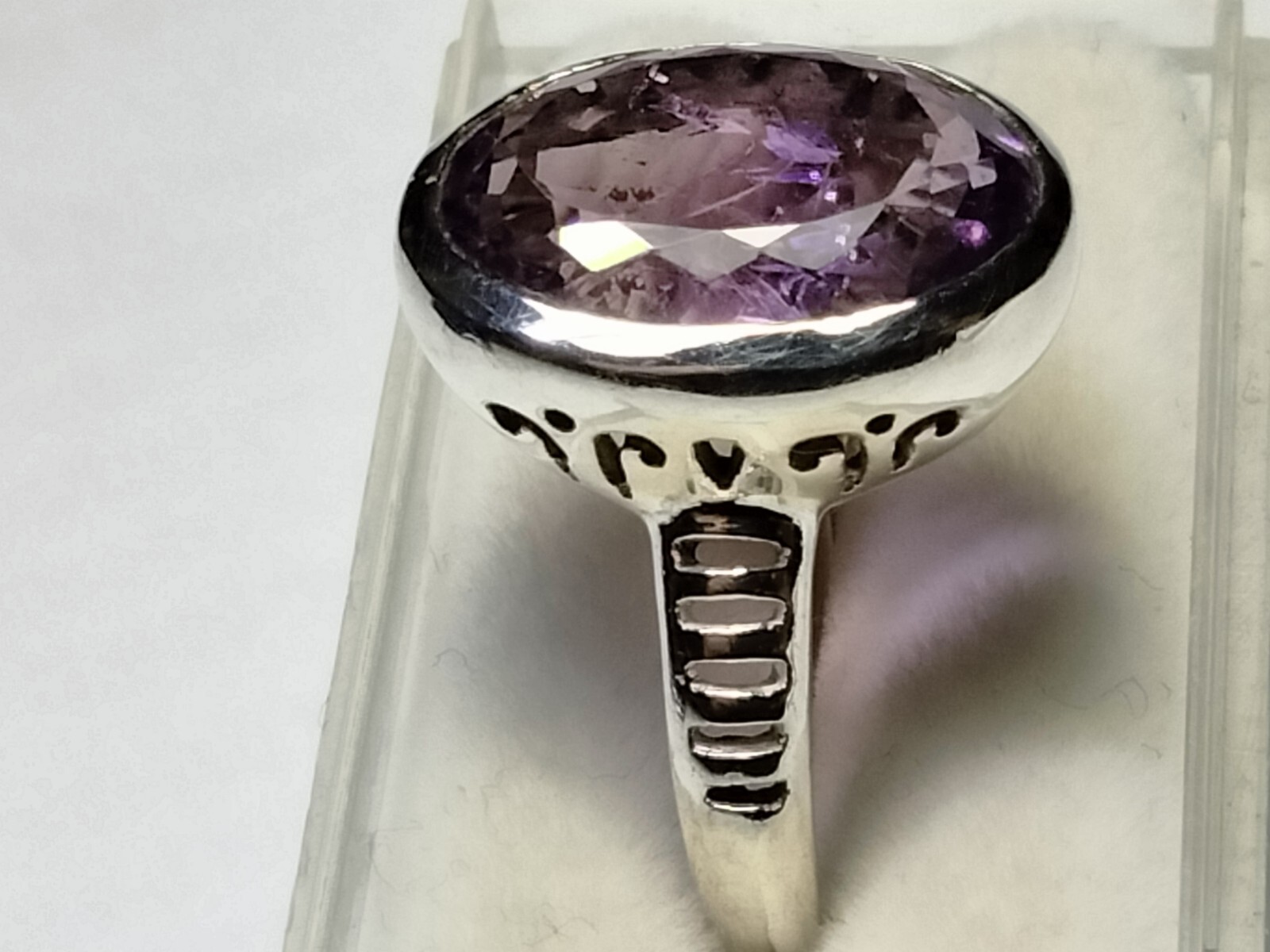 AESTHETIC NATURAL AMETHYST IN .925 STERLING SILVER RING IN SIZE 8.75-9.0