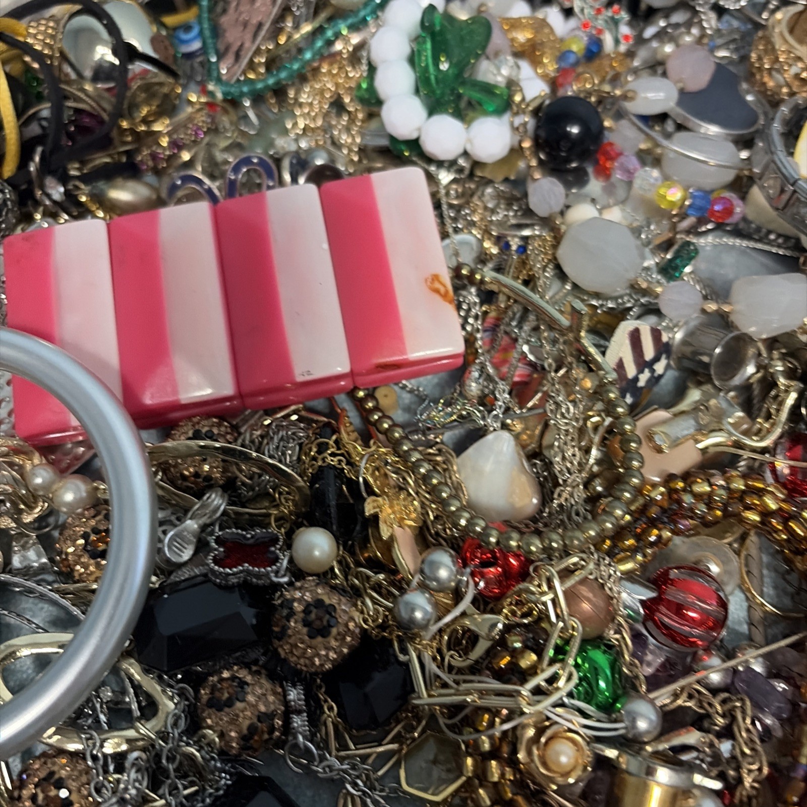 18 LB lot of vintage to now costume jewelry for parts & repair & Other Items