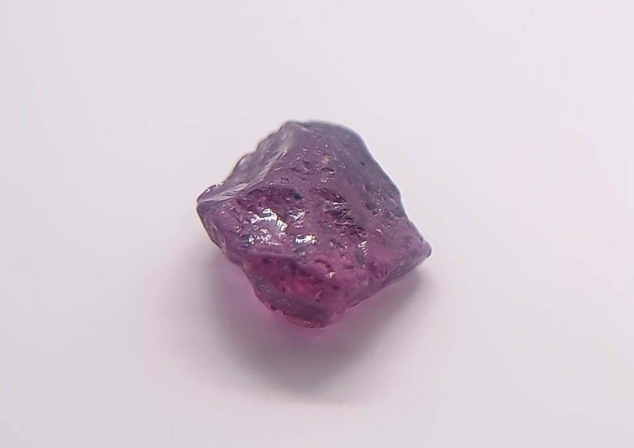 NATURAL AUSTRALIAN Rough Fancy Vivid Lavander Purple Sapphire 1.32ct Unheated G