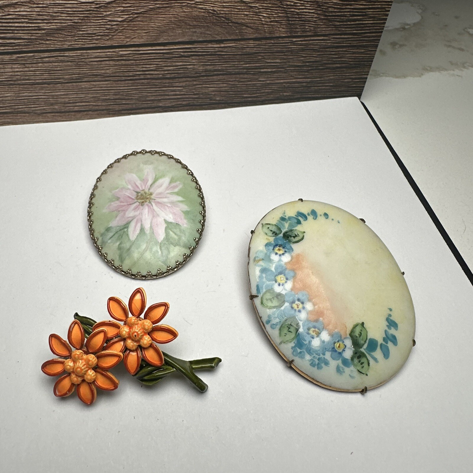 Vintage Floral / Flower /Brooch Pin Lot Of 3 – Enamel Metal / Porcelain Etc