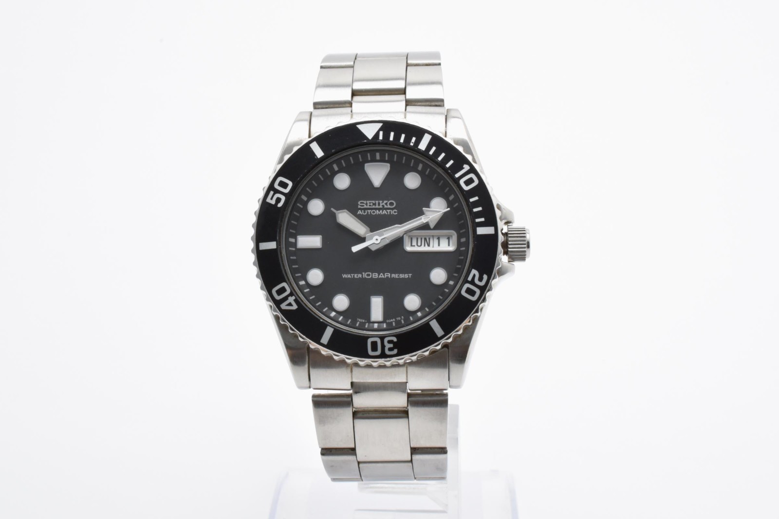 Seiko 7S26-0040 Diver Automatic Mens Watch Black Dial Day Date 10Bar Works #22
