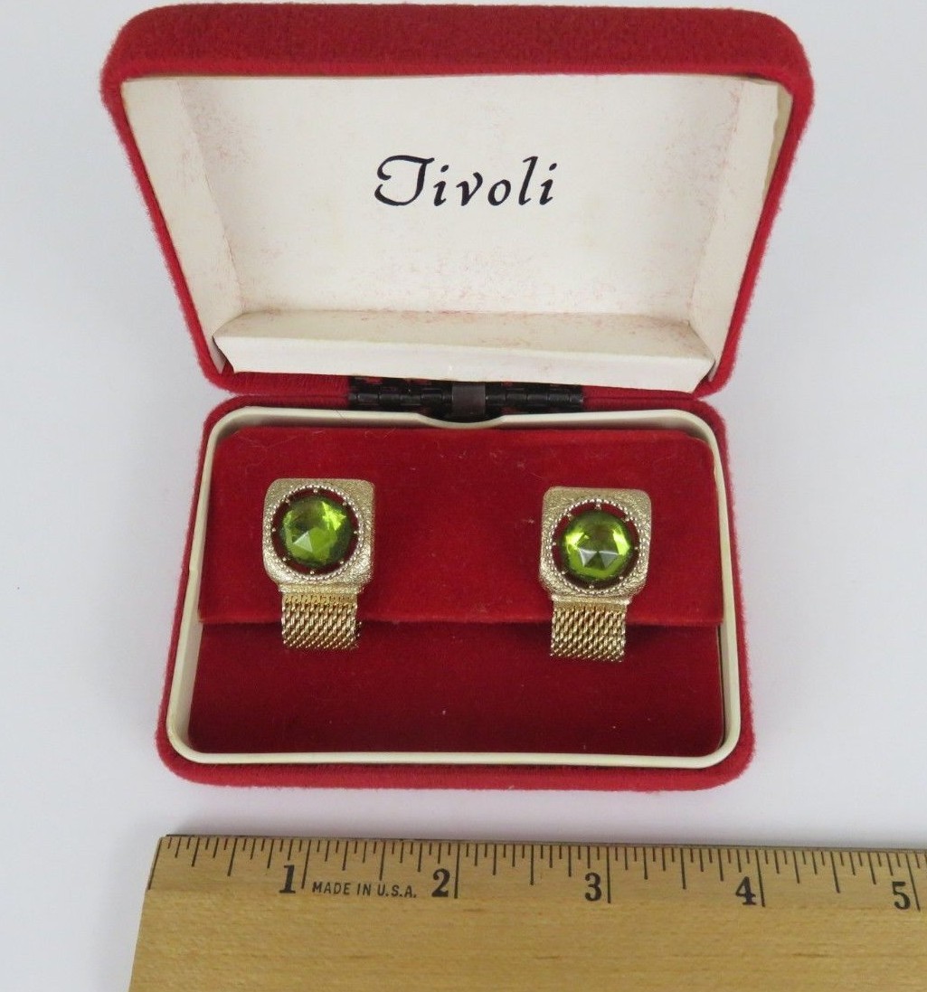 Vintage Swank Tivoli Men’s Green Stone/Glass with Gold Body Cuff links Jewelry