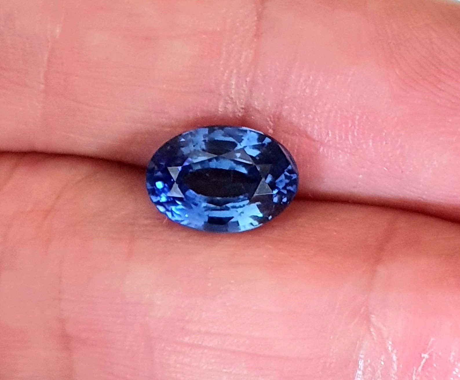 GIE Certified 2.5 Ct Natural Flawless Blue Sapphire Oval Cut Best Loose Gemstone