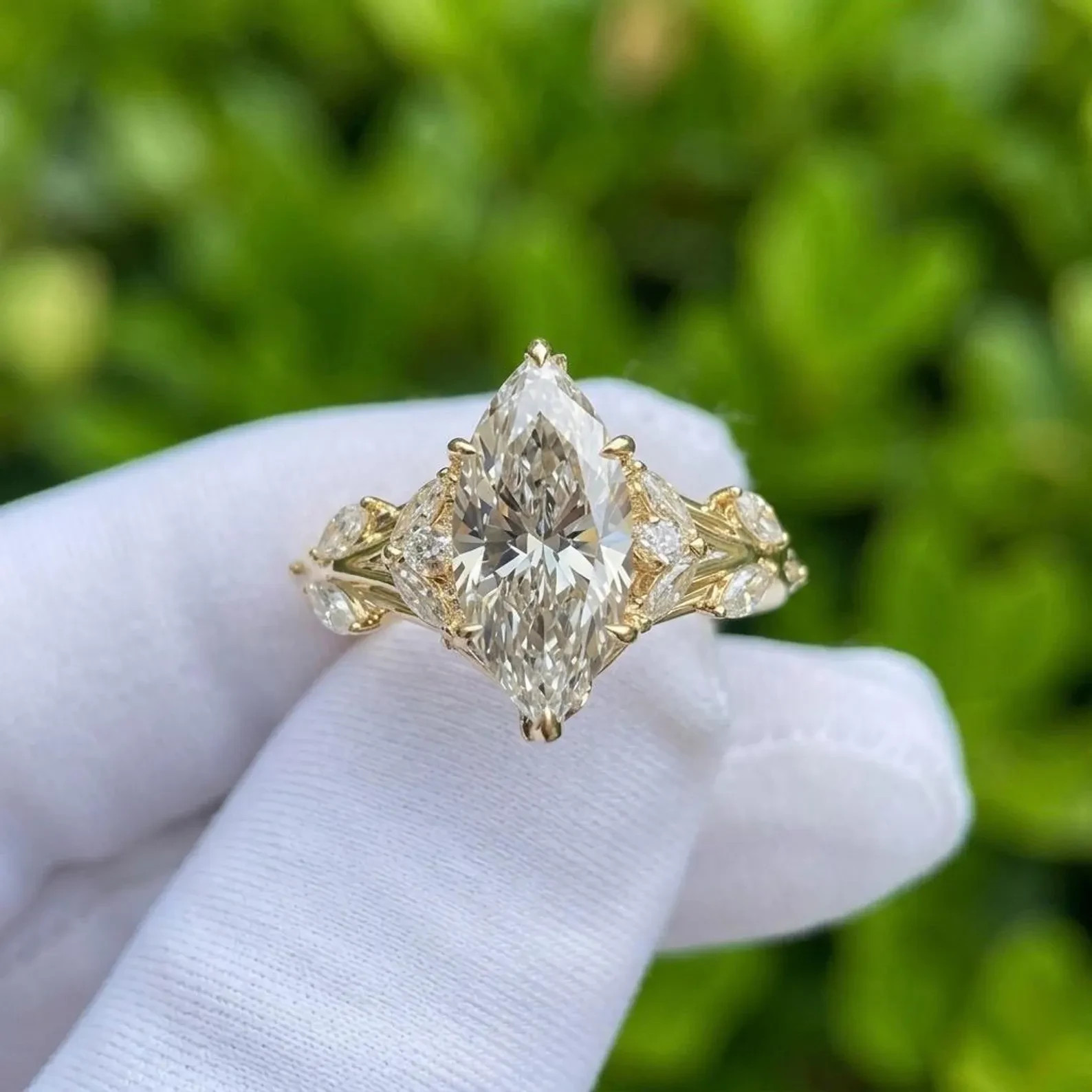 Lab Grown Diamond 4.20Ct Marquise F/VS2 Solitaire Wedding Ring 14K Yellow Gold