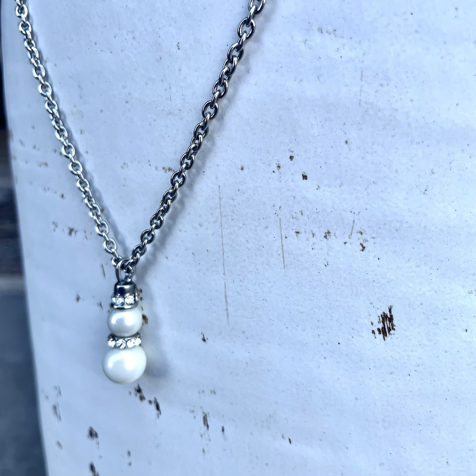 Charter Club Faux Pearl Rhinestone Pendant Necklace Silver Tone Signed 18-20”