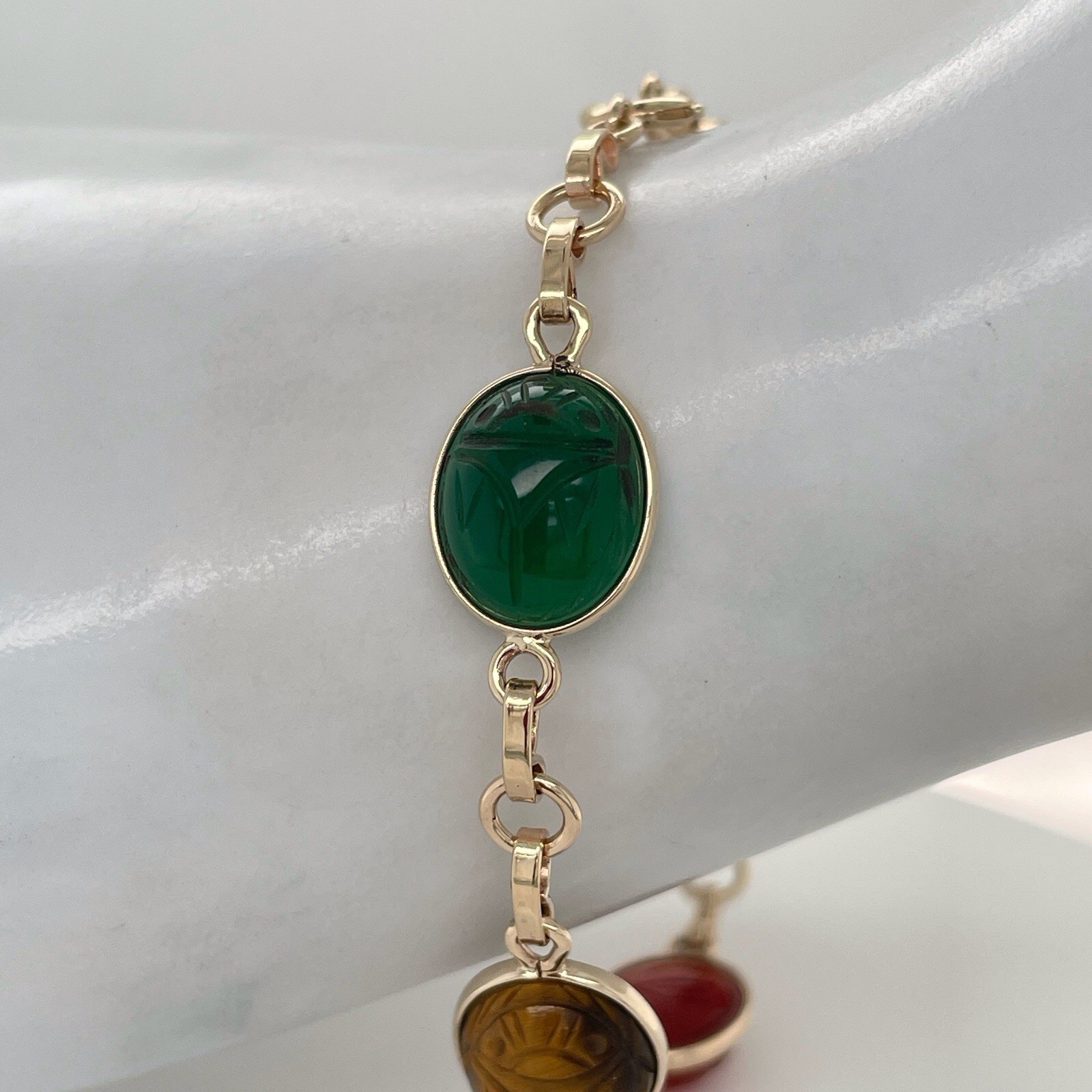14k Yellow Gold Bezel Set Oval Multi Gemstone Scarab Bracelet 7 3/8” – 8.6 Gr.